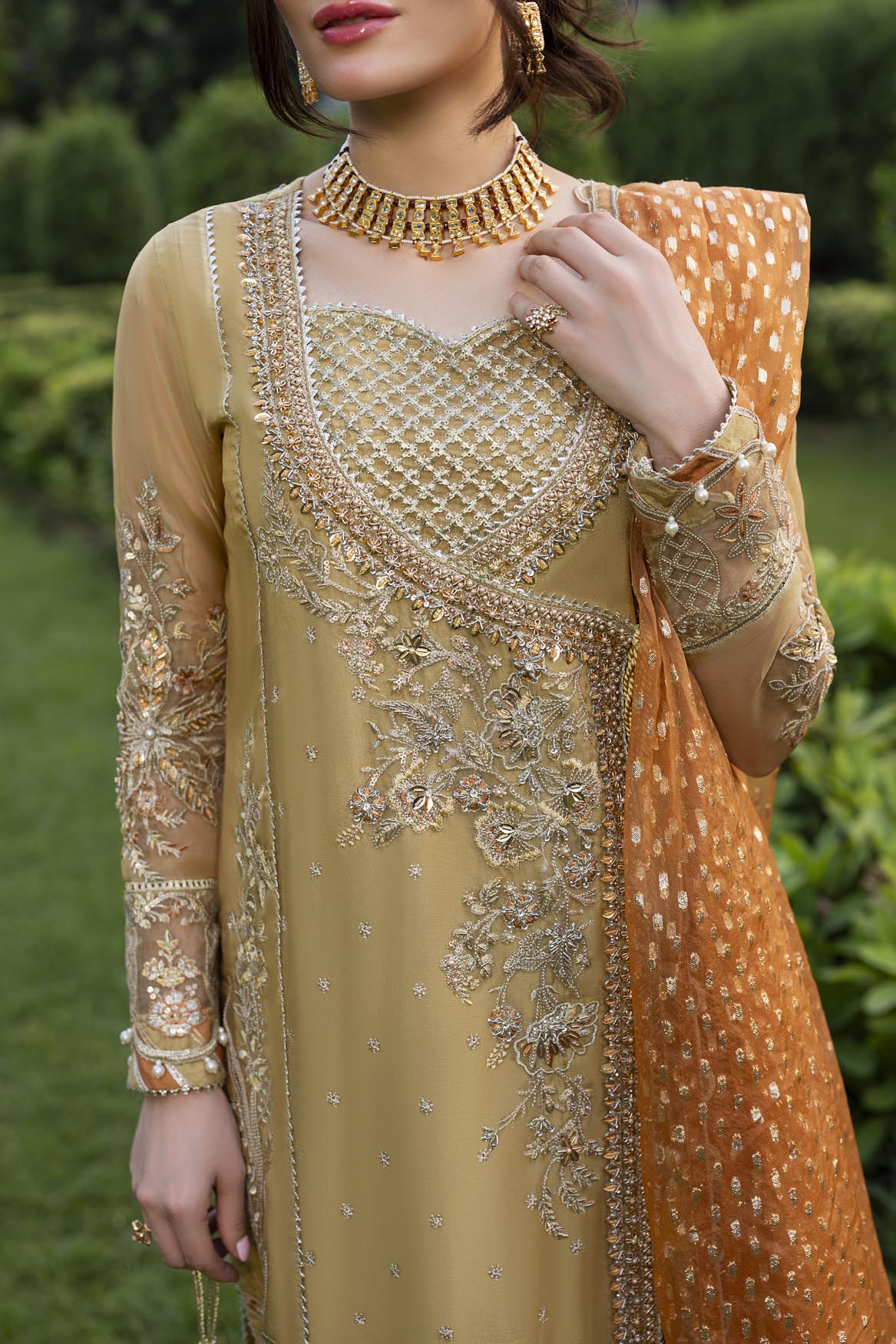 ZR-2555 | JAMAL Zahra Rubab