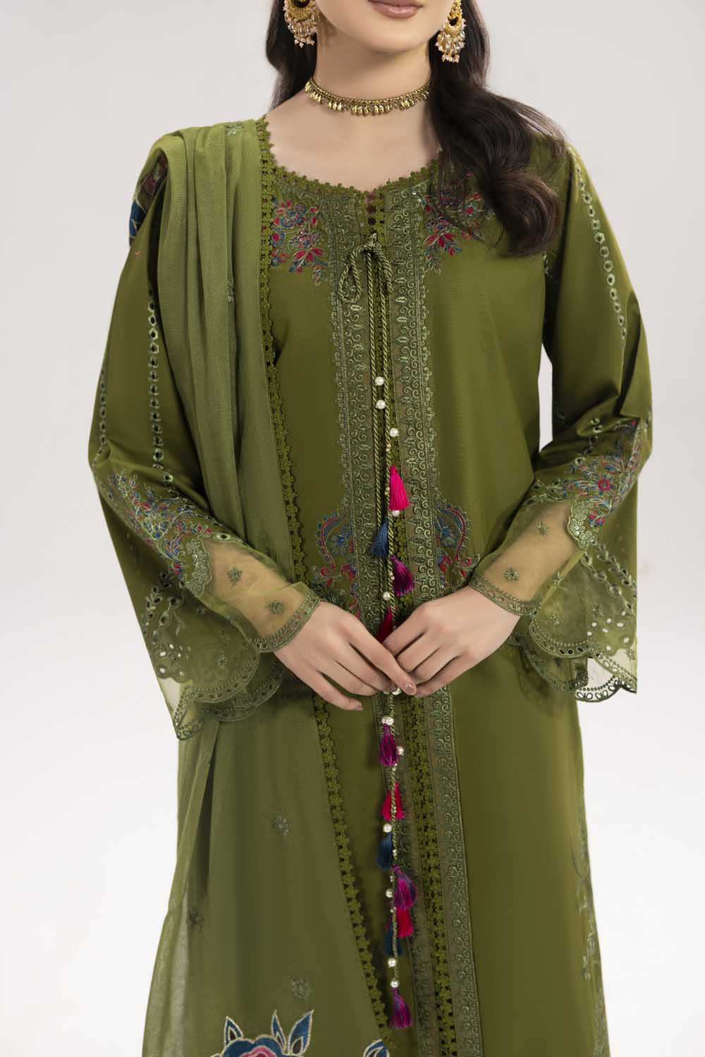 ZR-2621 | MEHNDI Zahra Rubab
