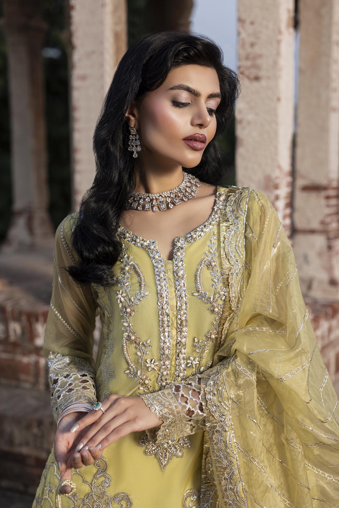 ZR-2554 | ROSHAN ARAA Zahra Rubab