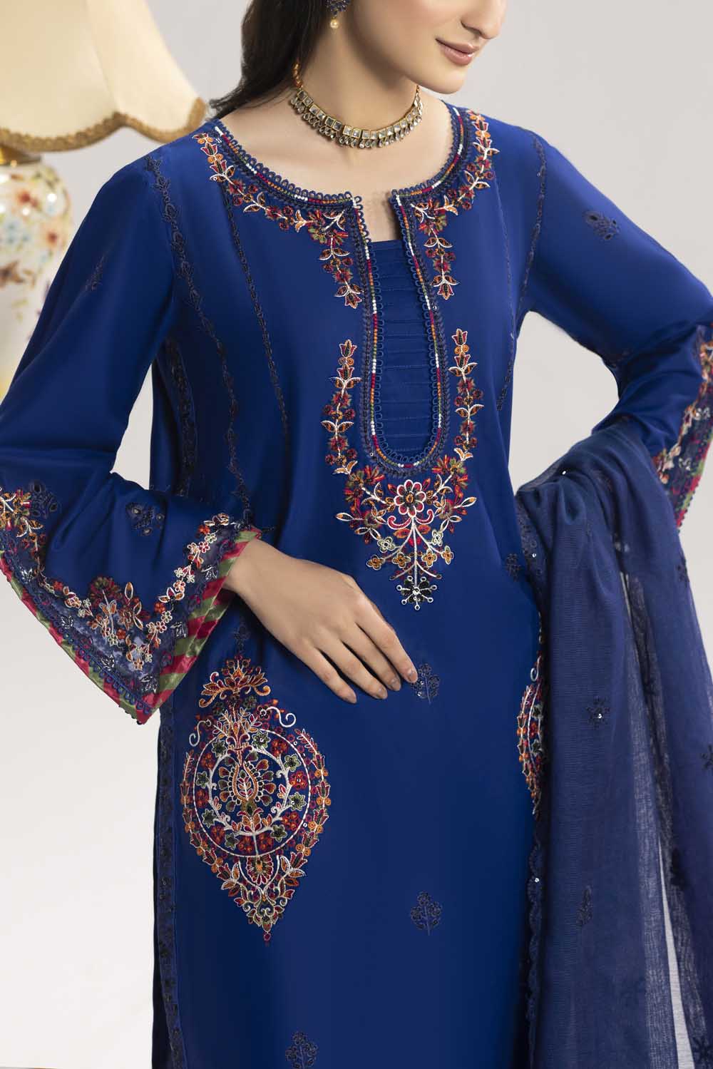 ZR-2617 | BLUE Zahra Rubab