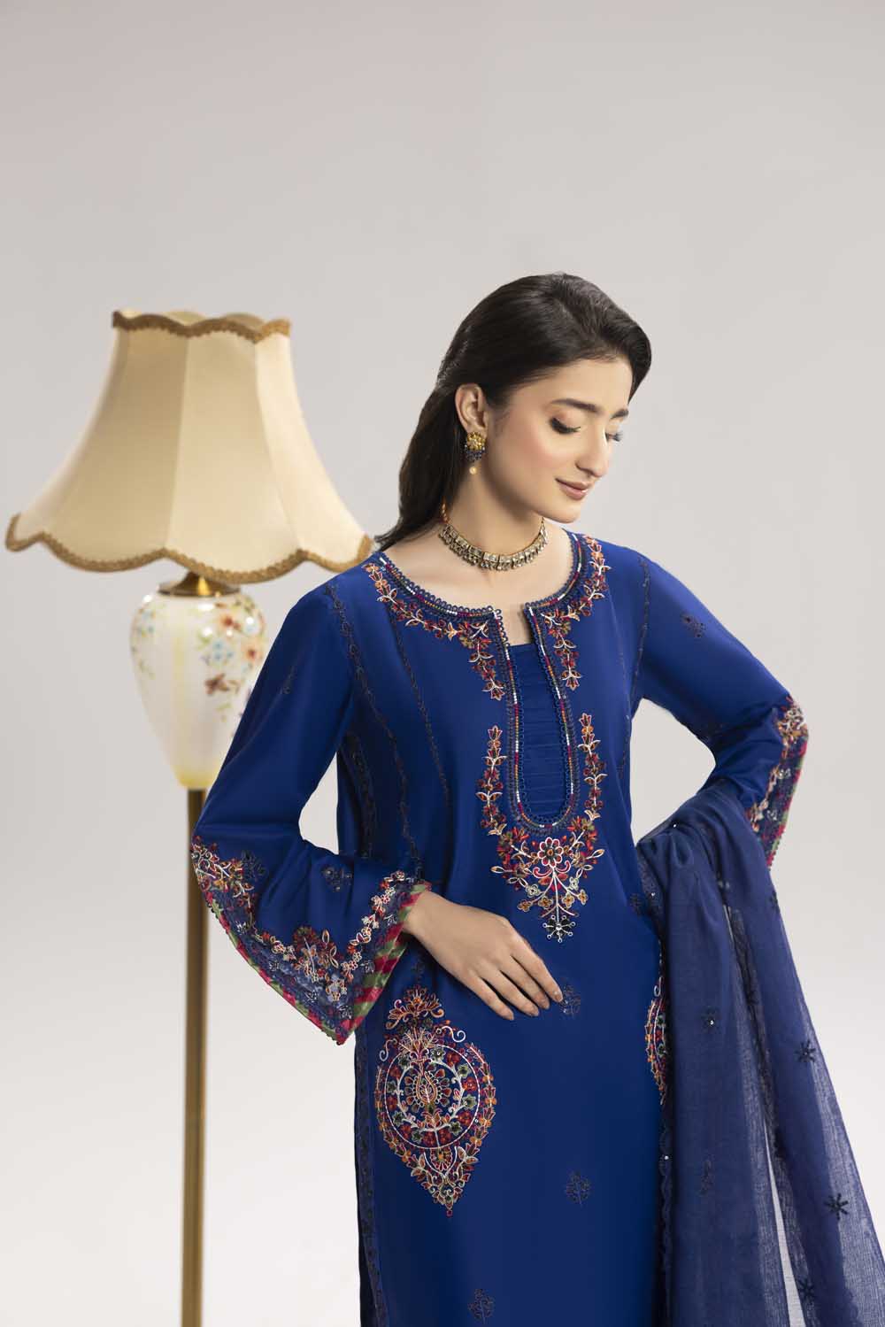 ZR-2617 | BLUE Zahra Rubab