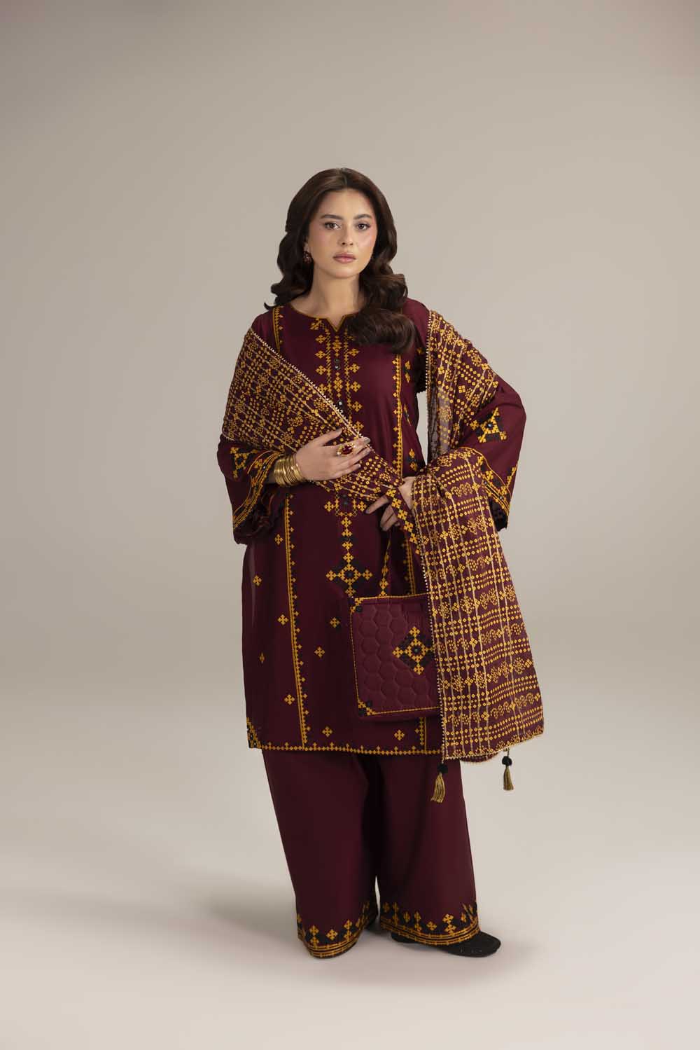 ZR-2630 | MAROON Zahra Rubab