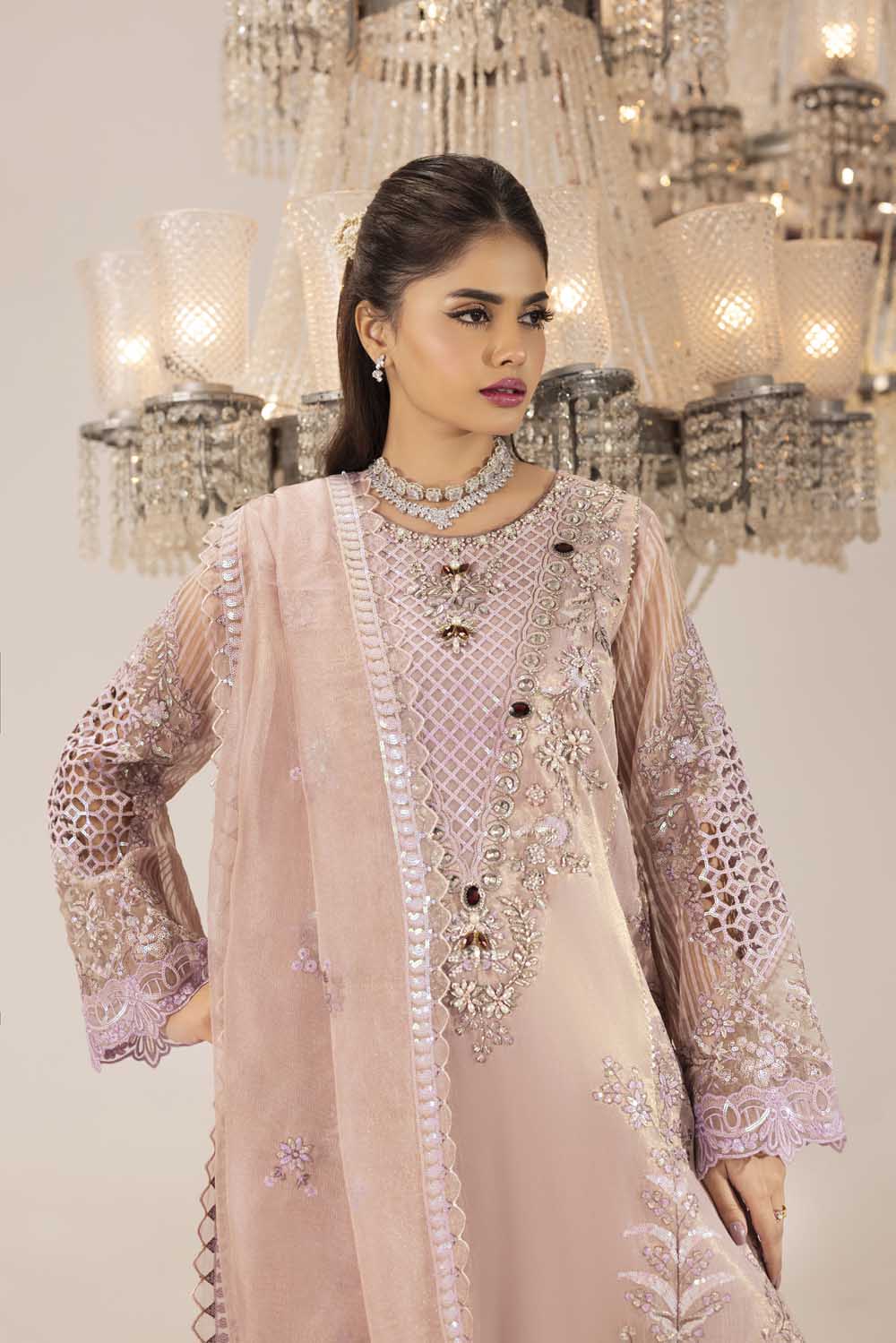 ZR-2562 | LAVENDER Zahra Rubab