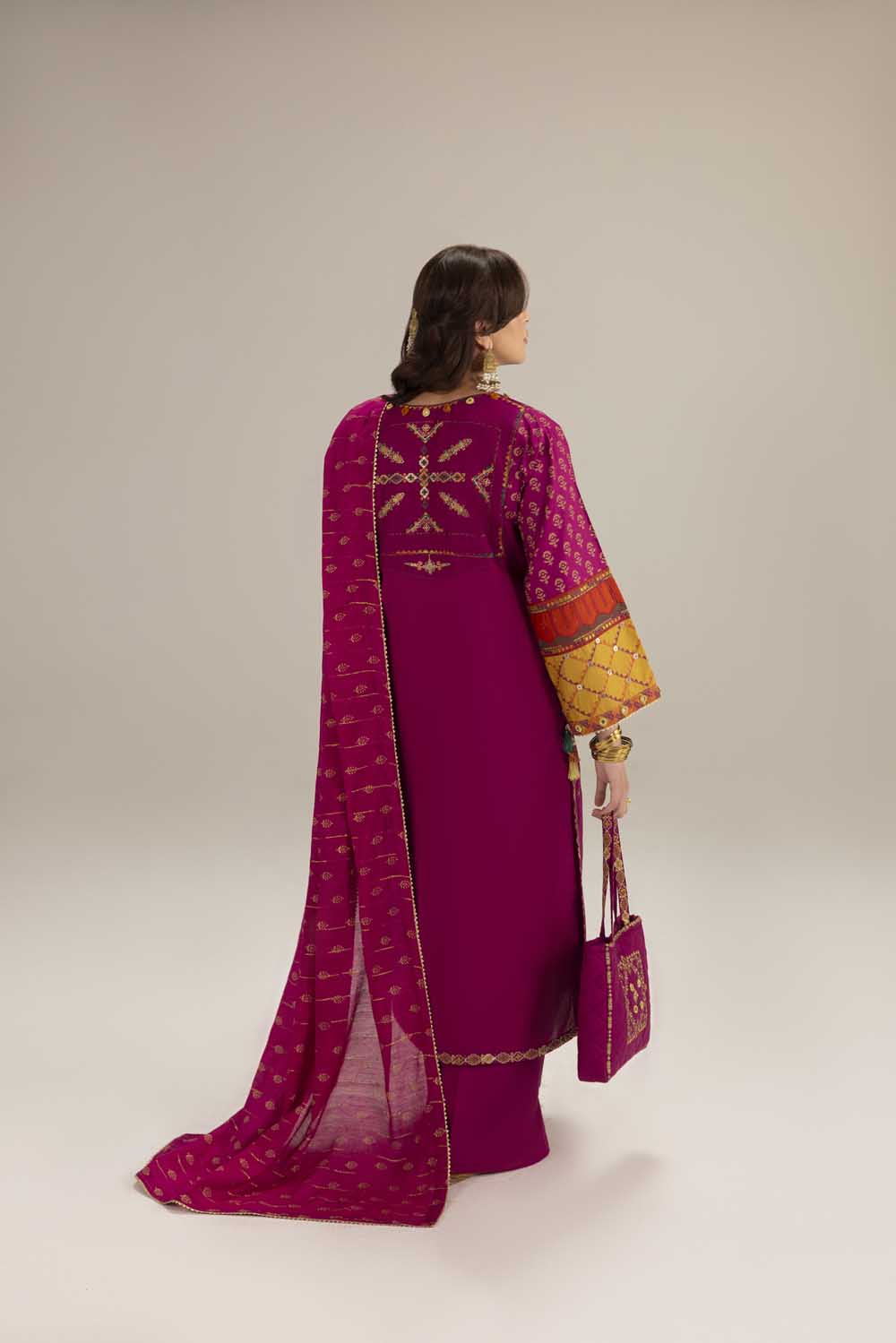 ZR-2634 | MAGENTA Zahra Rubab