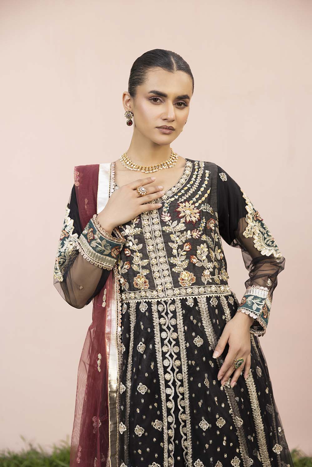 ZR-2360 | BLACK Zahra Rubab