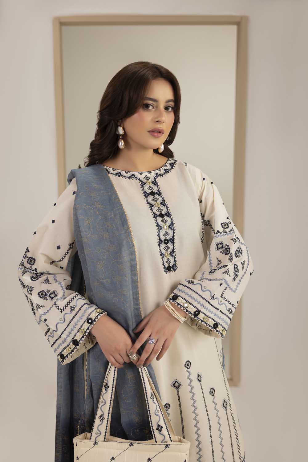 ZR-2631 | PEARL Zahra Rubab