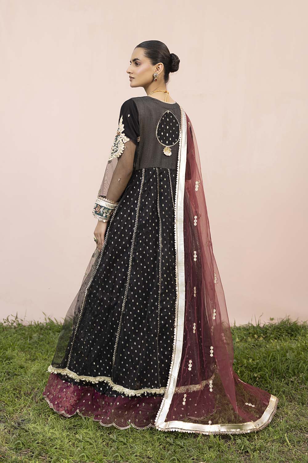 ZR-2360 | BLACK Zahra Rubab