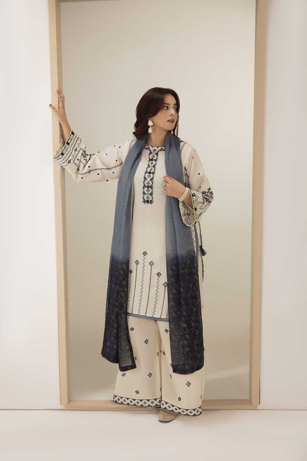 ZR-2631 | PEARL Zahra Rubab