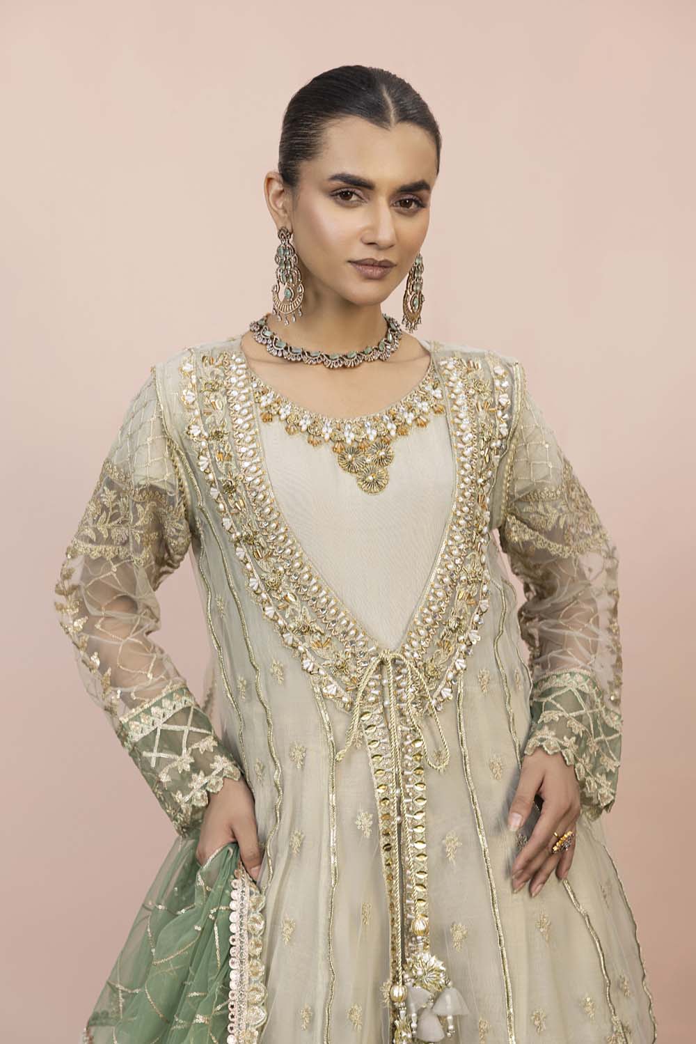 ZR-2406 | PISTA Zahra Rubab