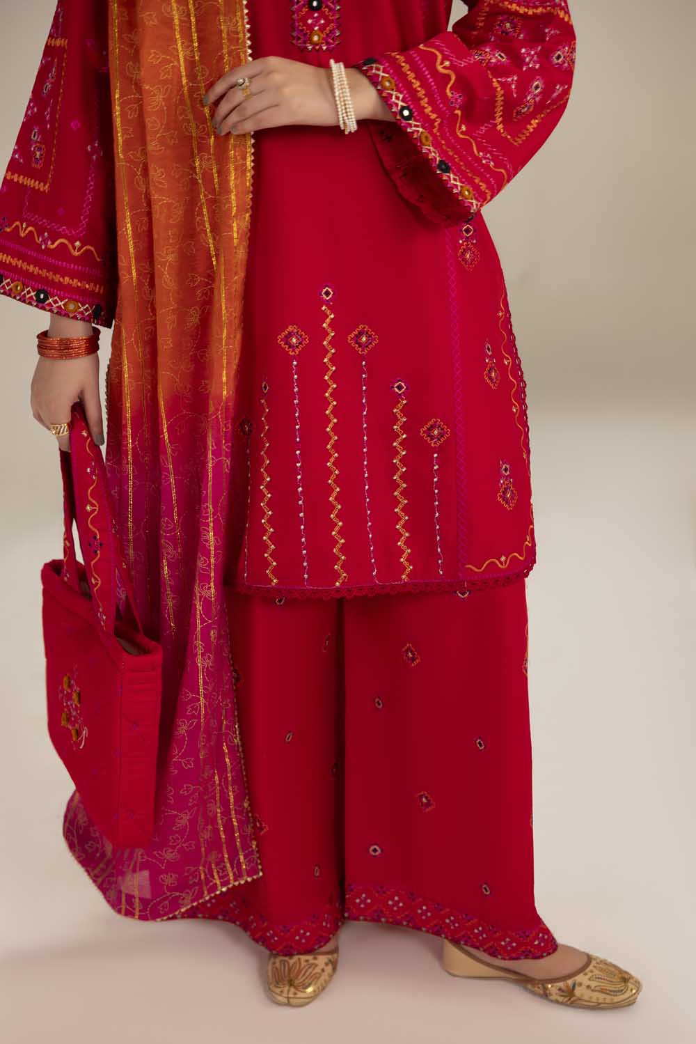 ZR-2631 | RED Zahra Rubab