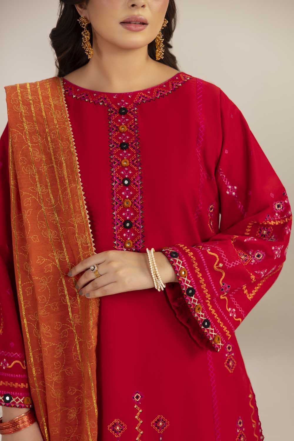 ZR-2631 | RED Zahra Rubab