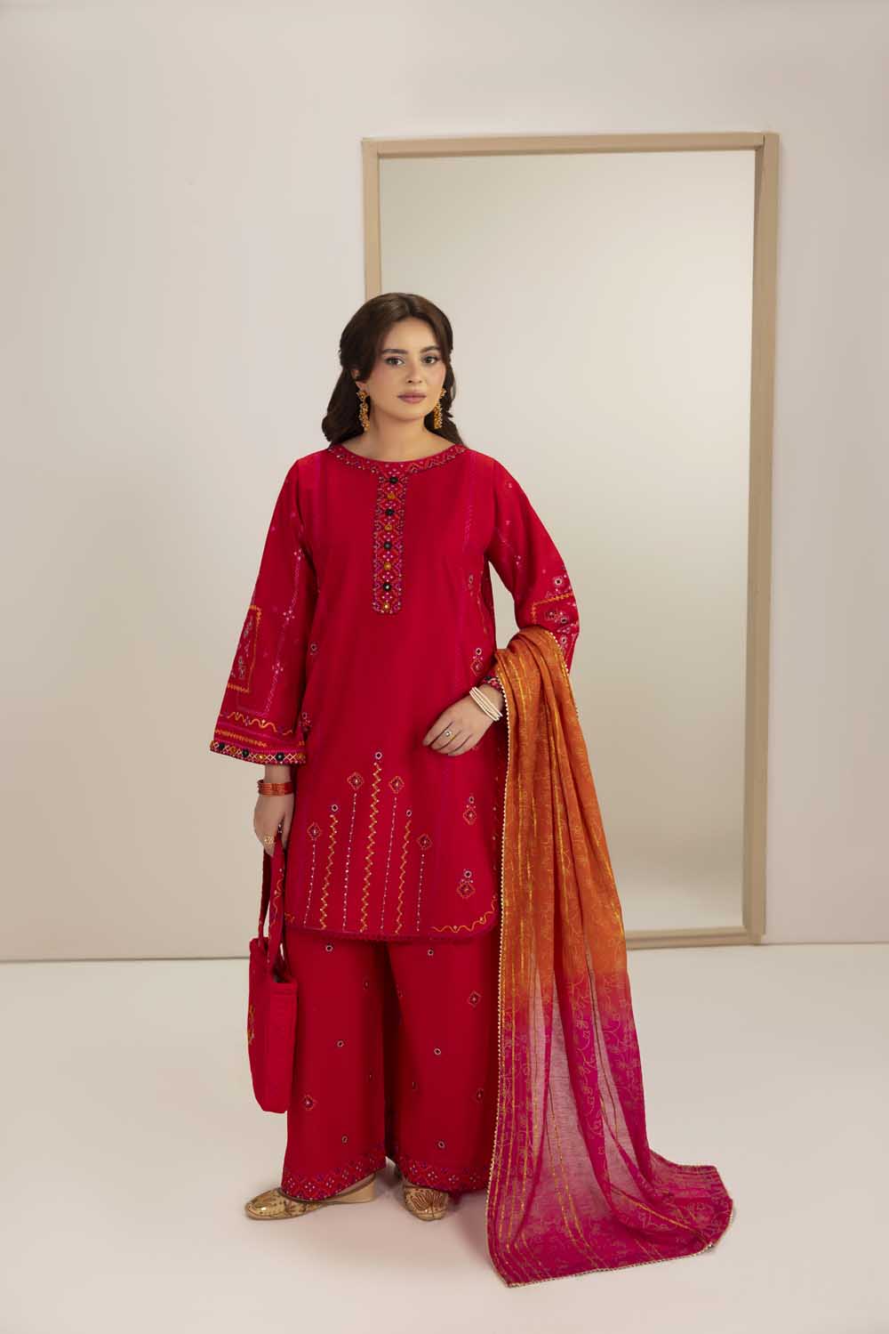 ZR-2631 | RED Zahra Rubab