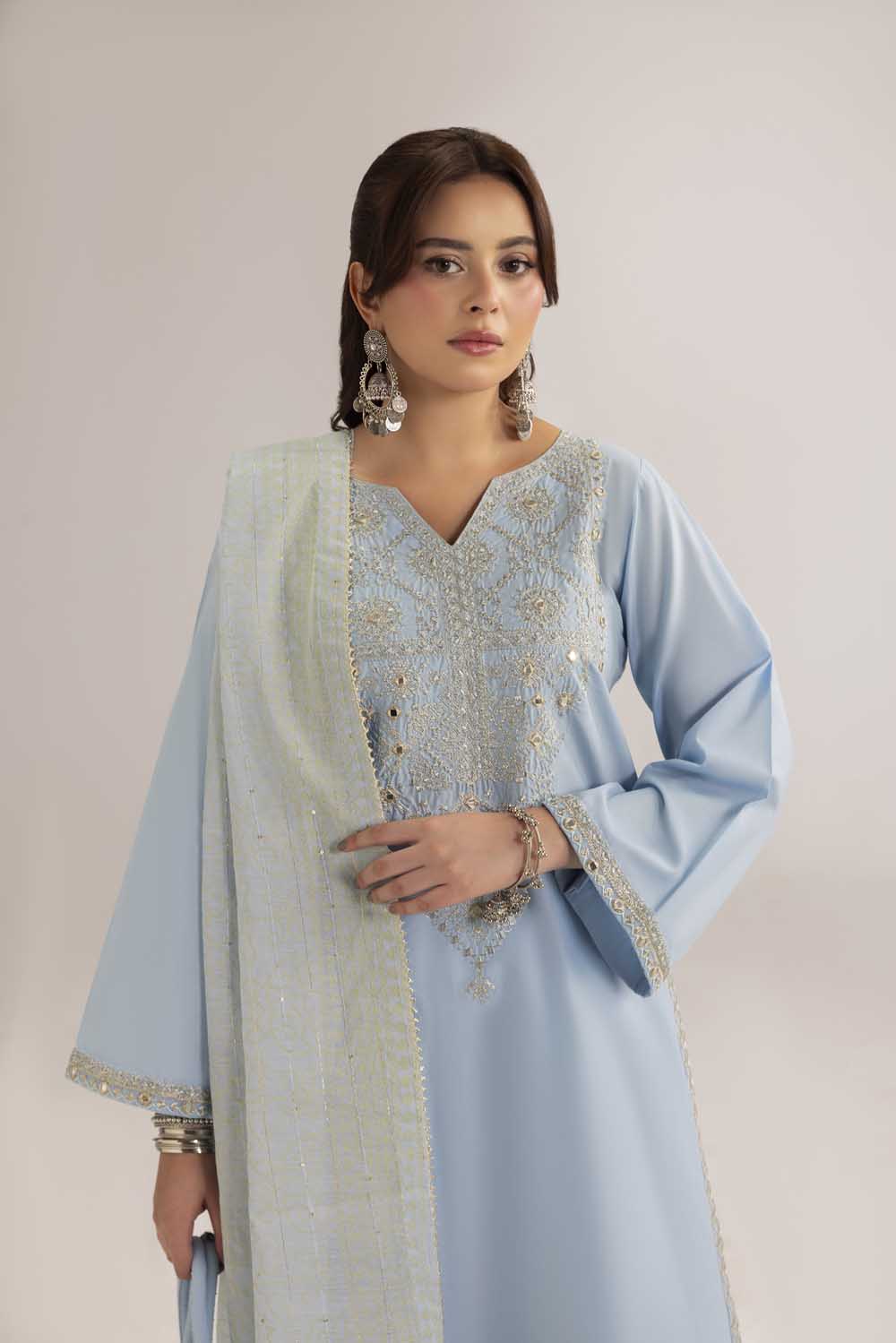 ZR-2632 | AQUA Zahra Rubab