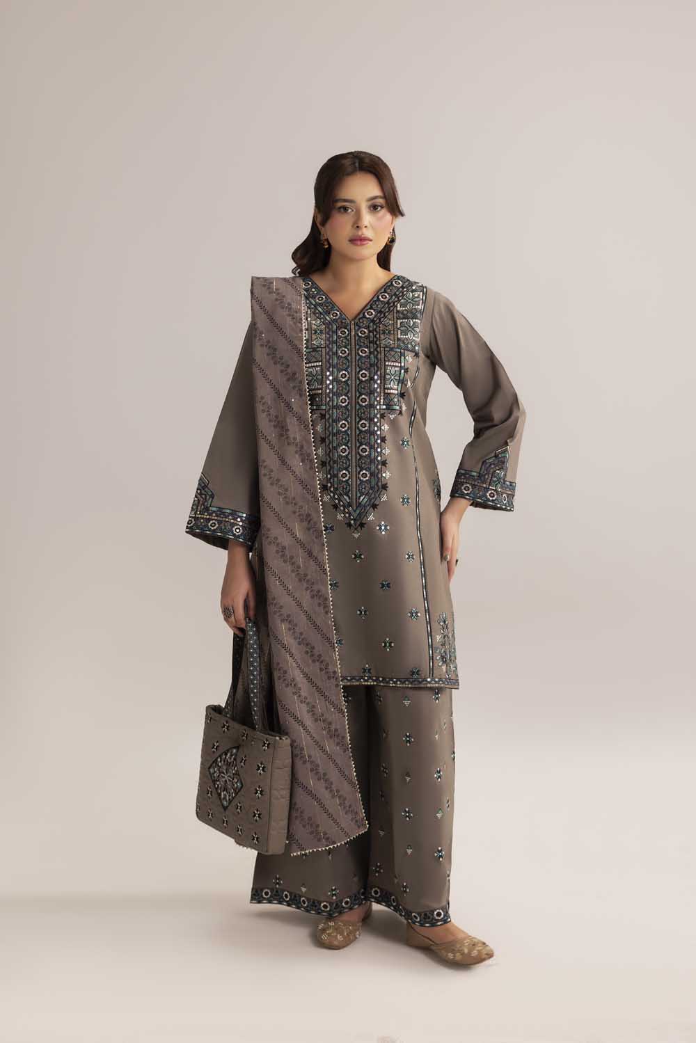 ZR-2633 | GRAY Zahra Rubab