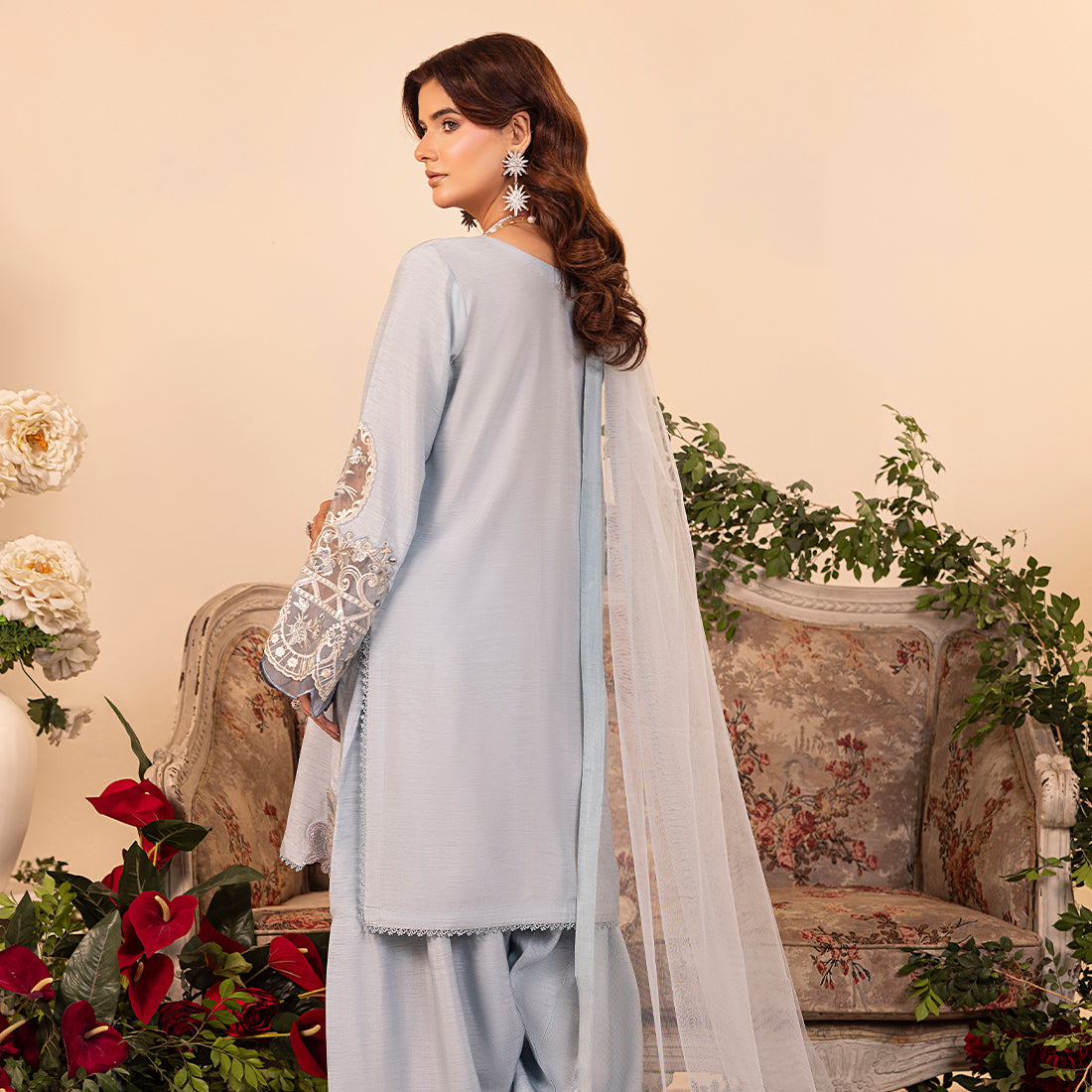 ZR-2529 | FROST Zahra Rubab