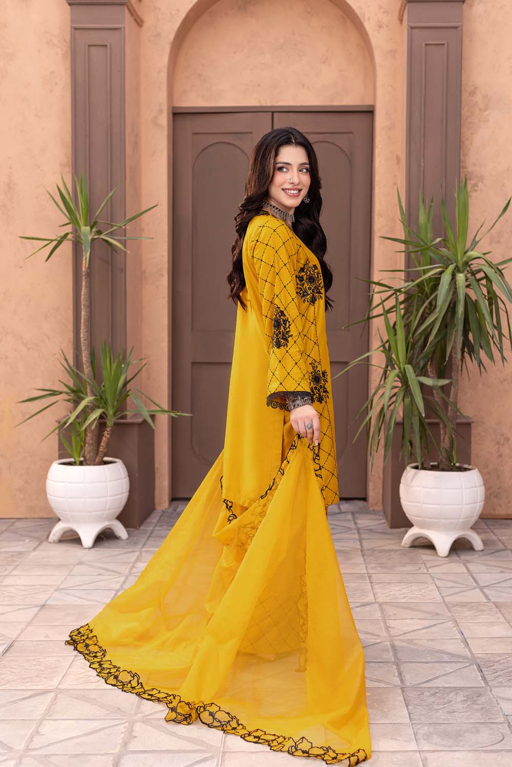 ZR-2580 | MUSTARD Zahra Rubab