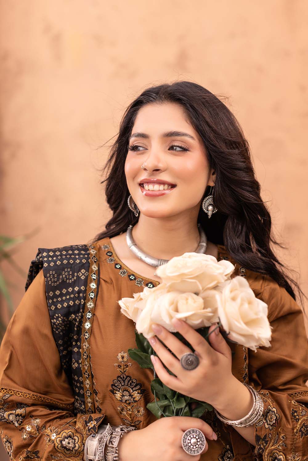 ZR-2582 | BROWN Zahra Rubab