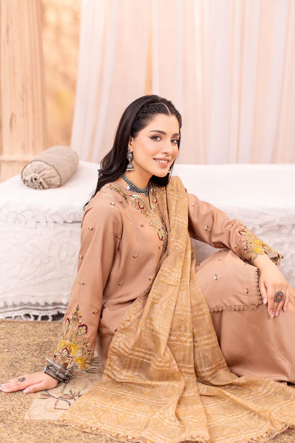 ZR-2583 | BEIGE Zahra Rubab