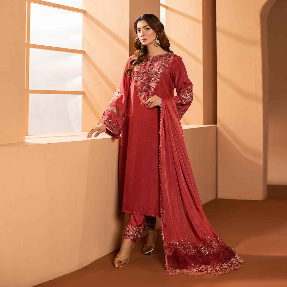 ZR-2506 | Crimson Zahra Rubab