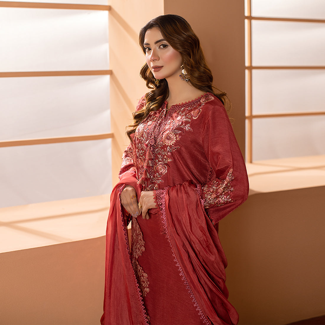 ZR-2506 | Crimson Zahra Rubab