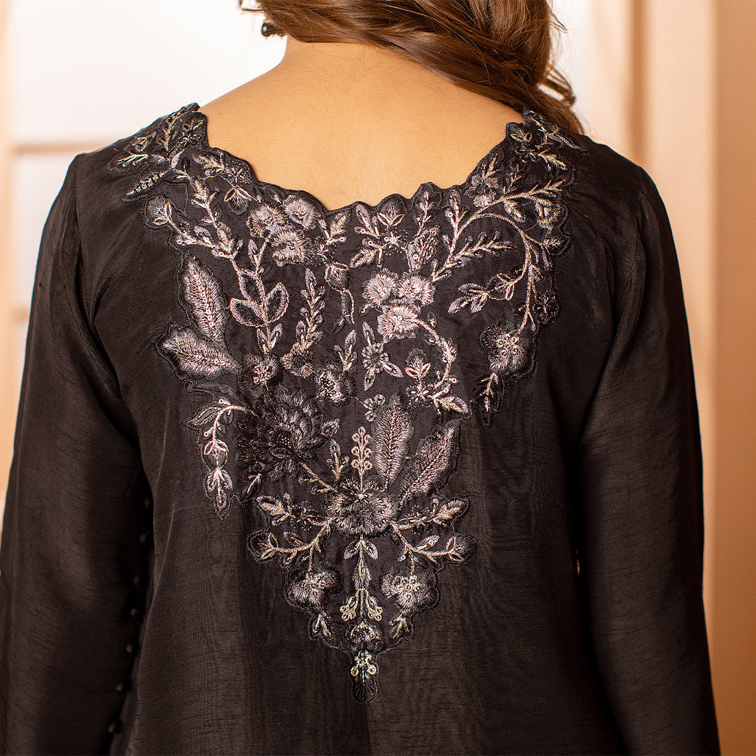 ZR-2504 | Black Zahra Rubab