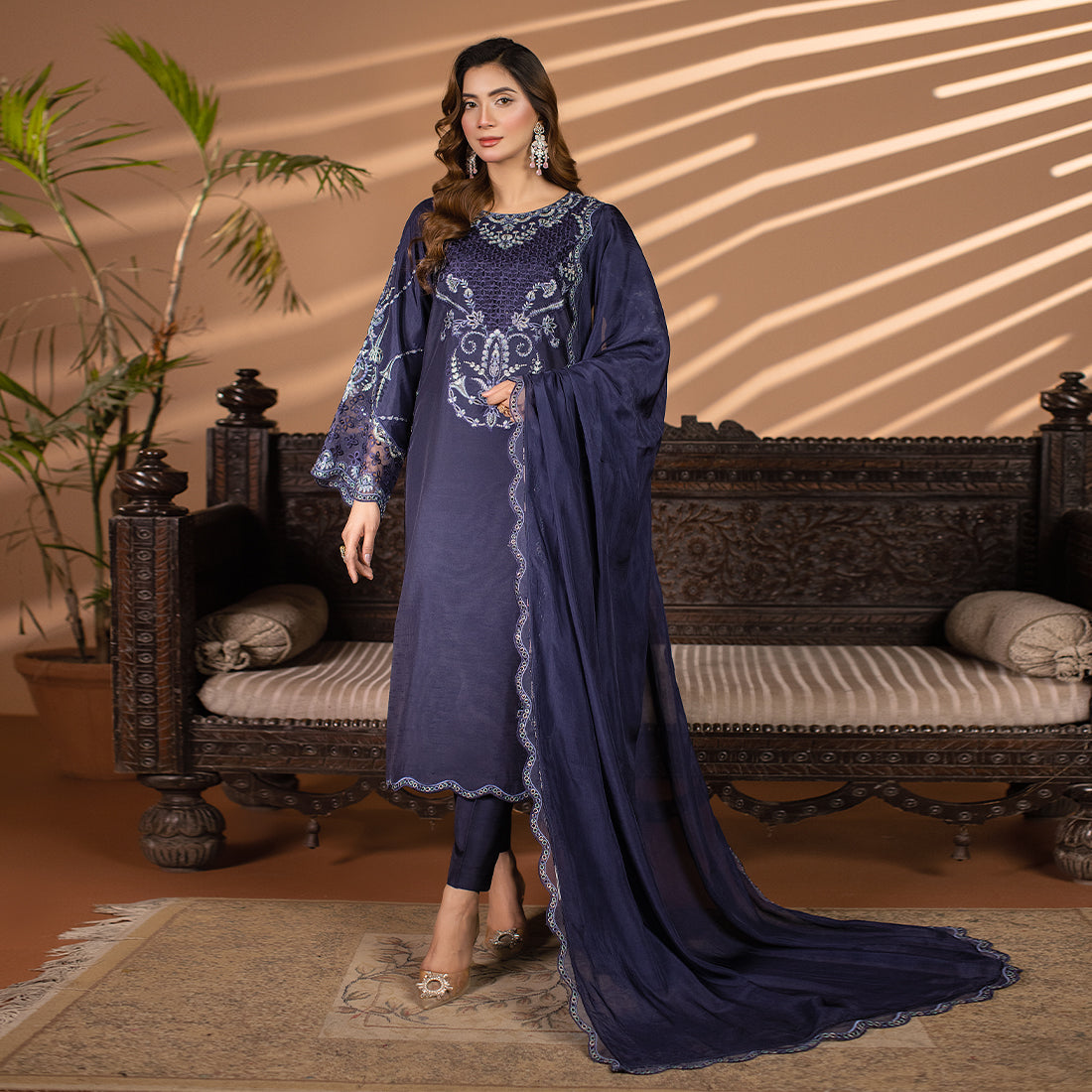 ZR-2505 | Sapphire Zahra Rubab