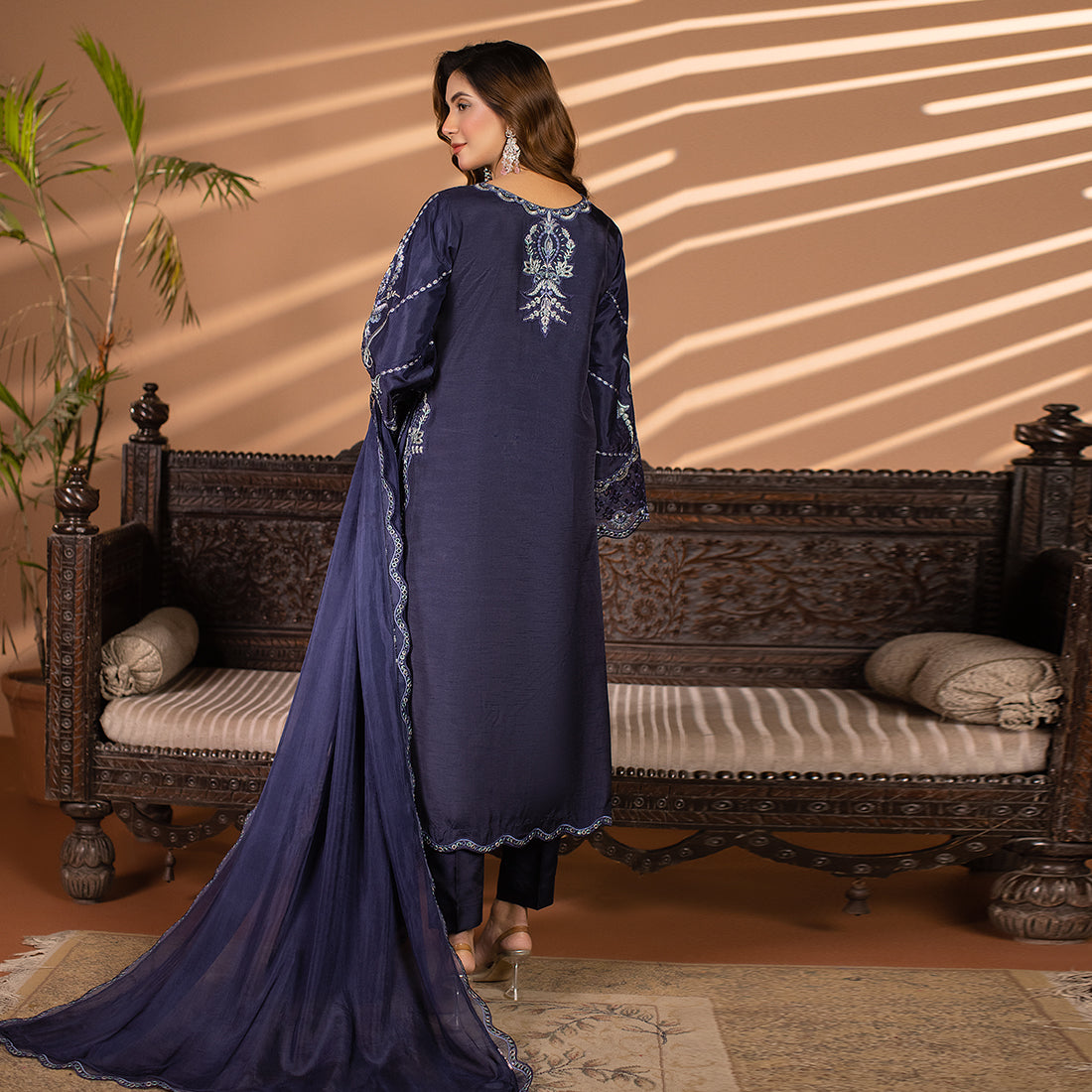 ZR-2505 | Sapphire Zahra Rubab