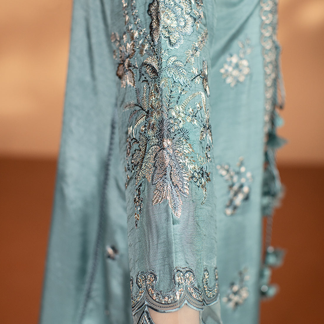 ZR-2508 | Turquoise Zahra Rubab