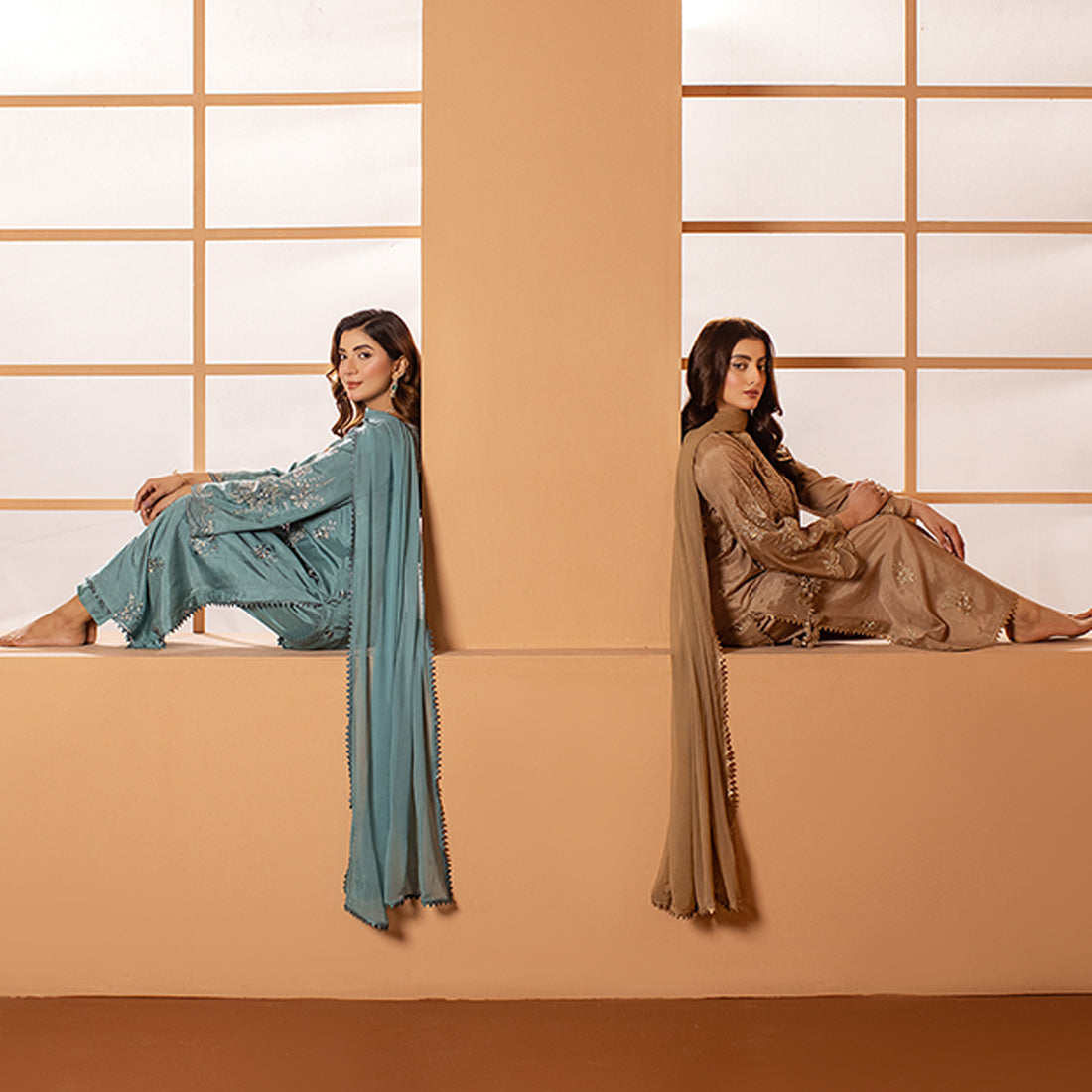 ZR-2508 | Turquoise Zahra Rubab