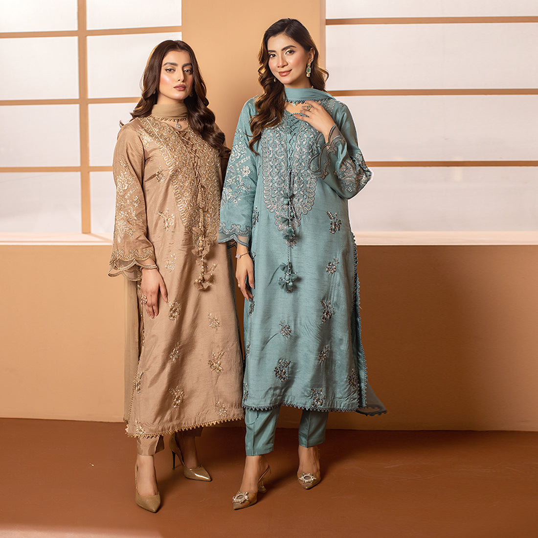 ZR-2508 | Turquoise Zahra Rubab