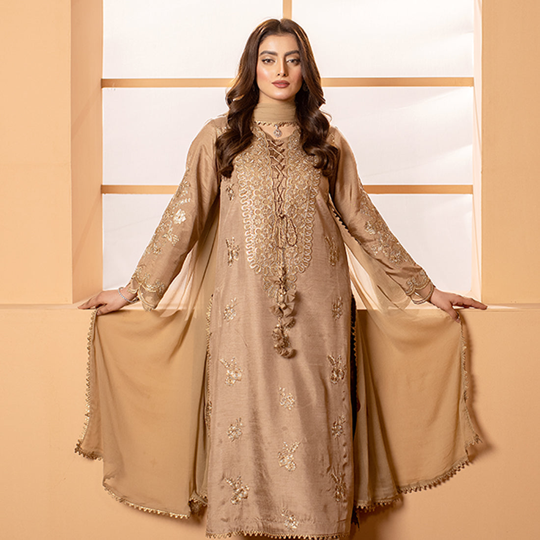 ZR-2508 | Beige Zahra Rubab