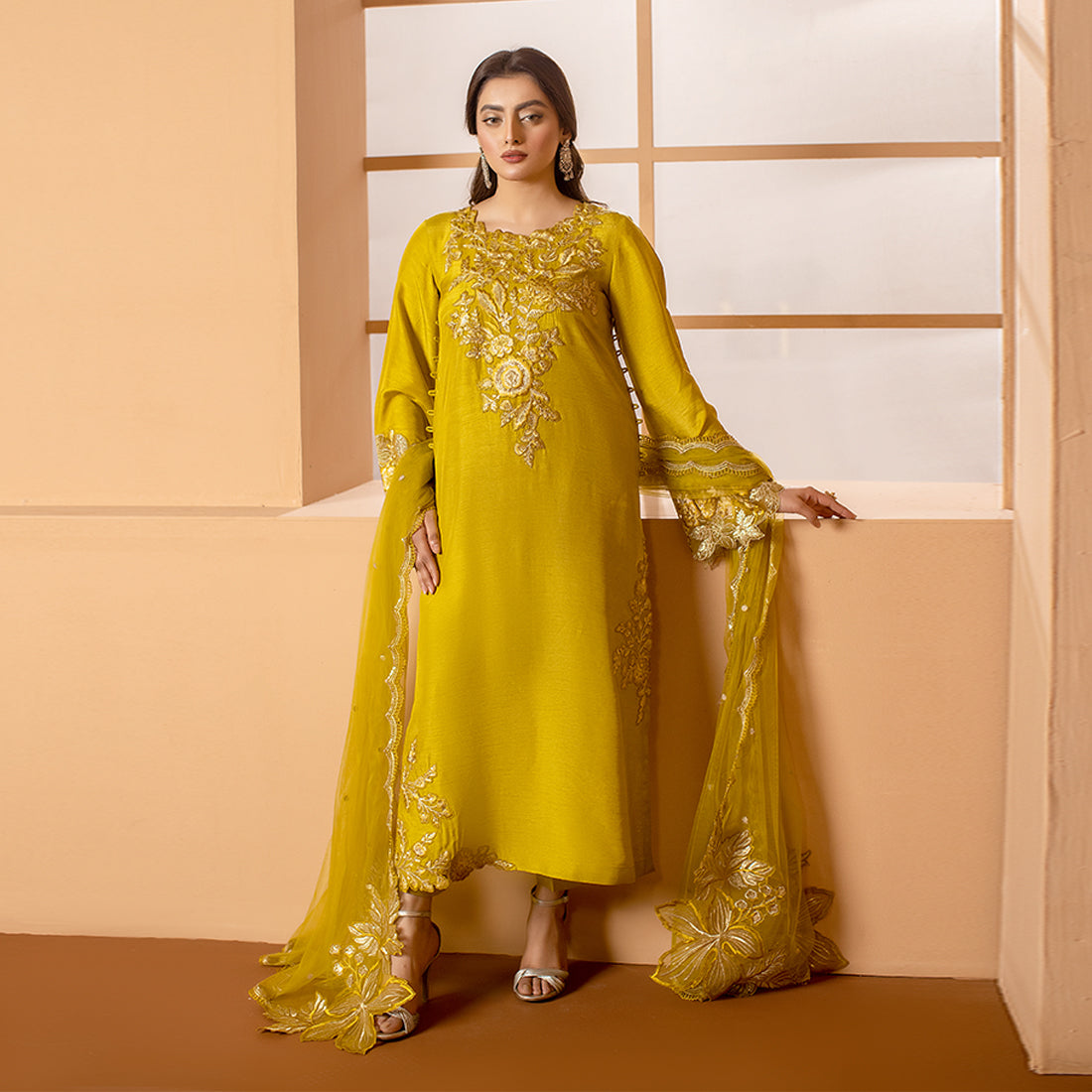 ZR-2504 | Dhaani Zahra Rubab