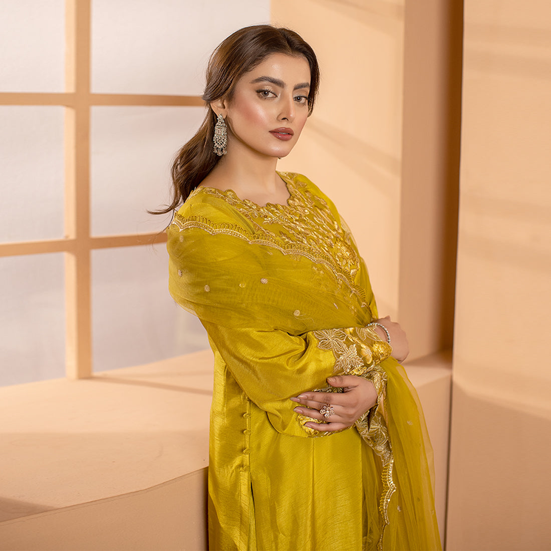 ZR-2504 | Dhaani Zahra Rubab