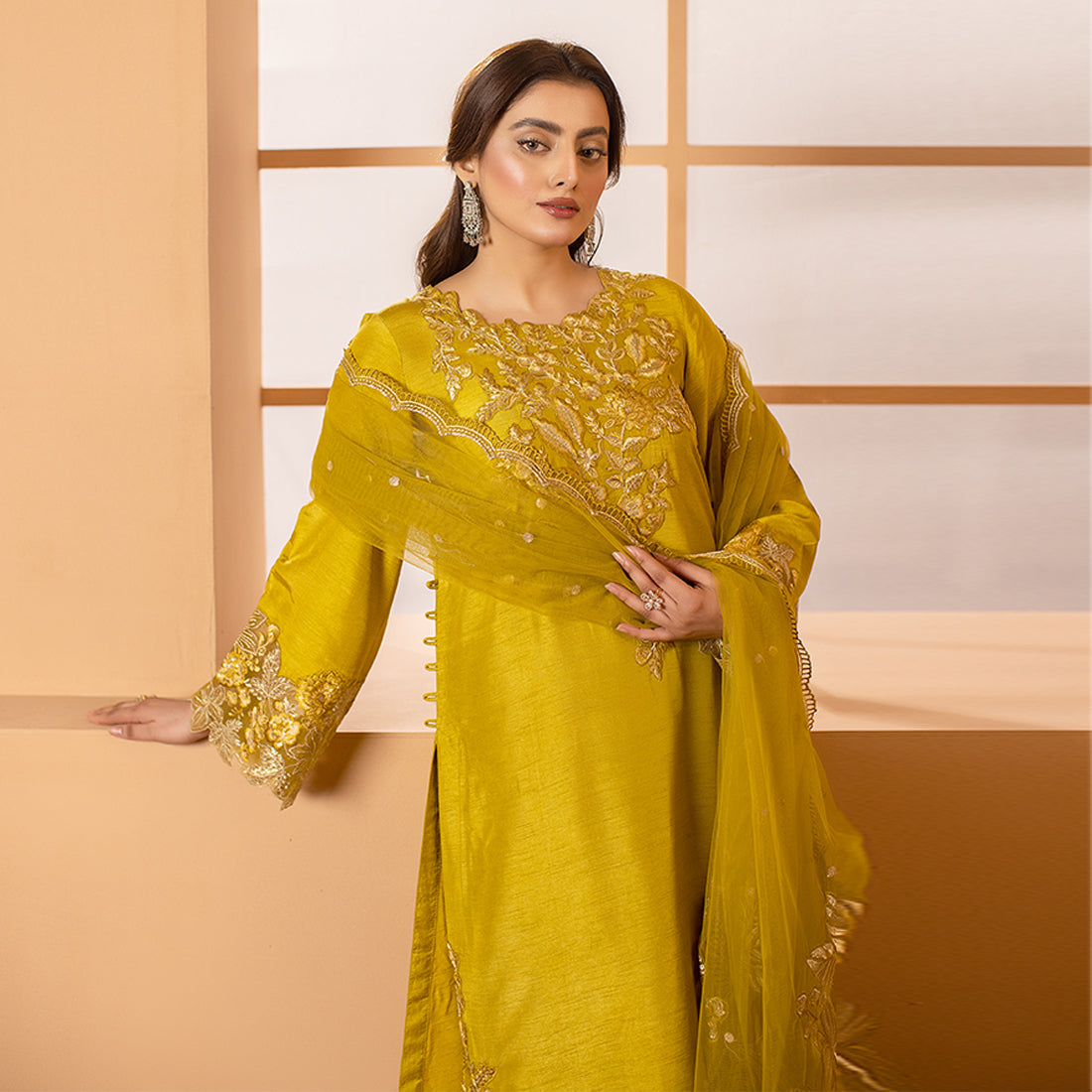 ZR-2504 | Dhaani Zahra Rubab