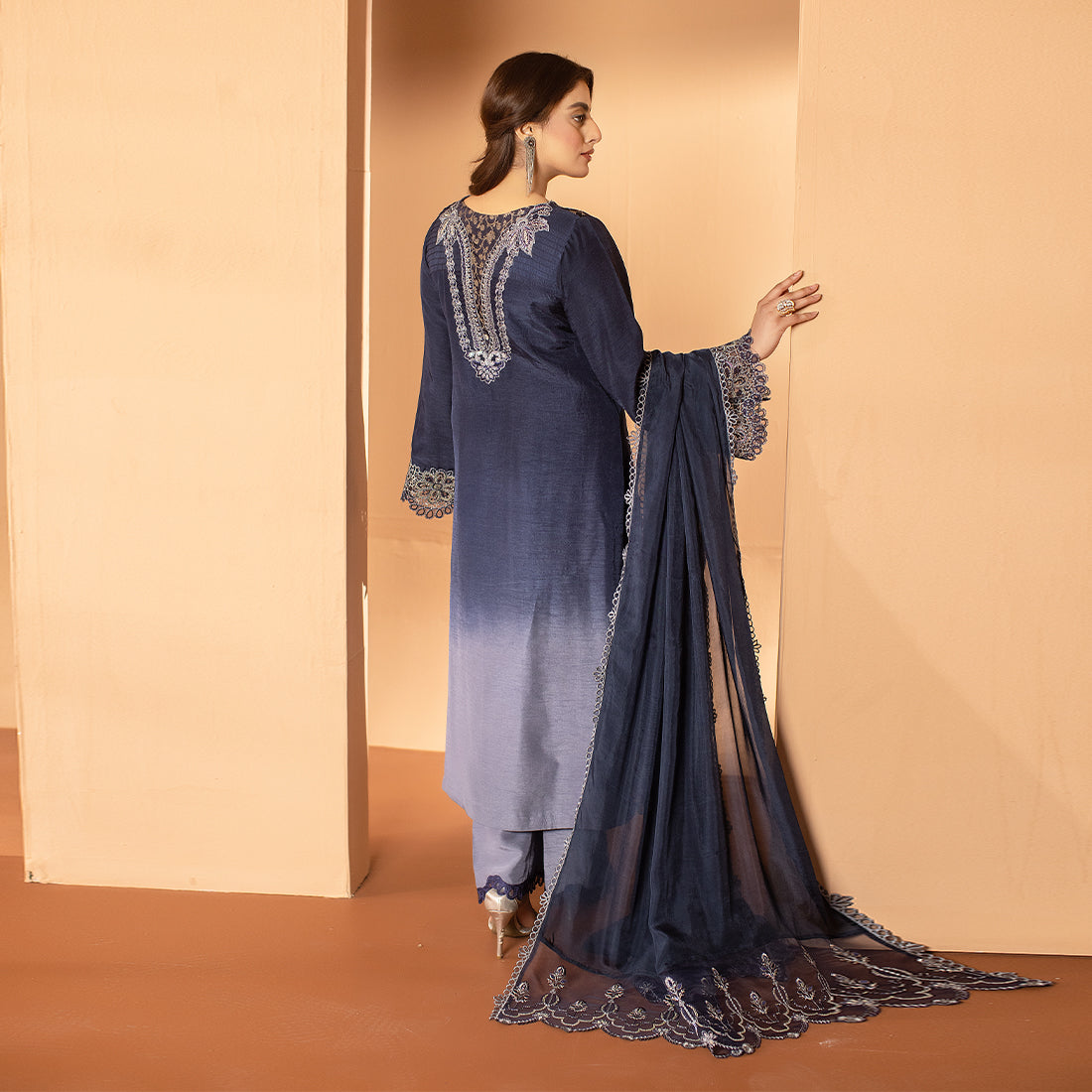 ZR-2507 | MidNight Zahra Rubab