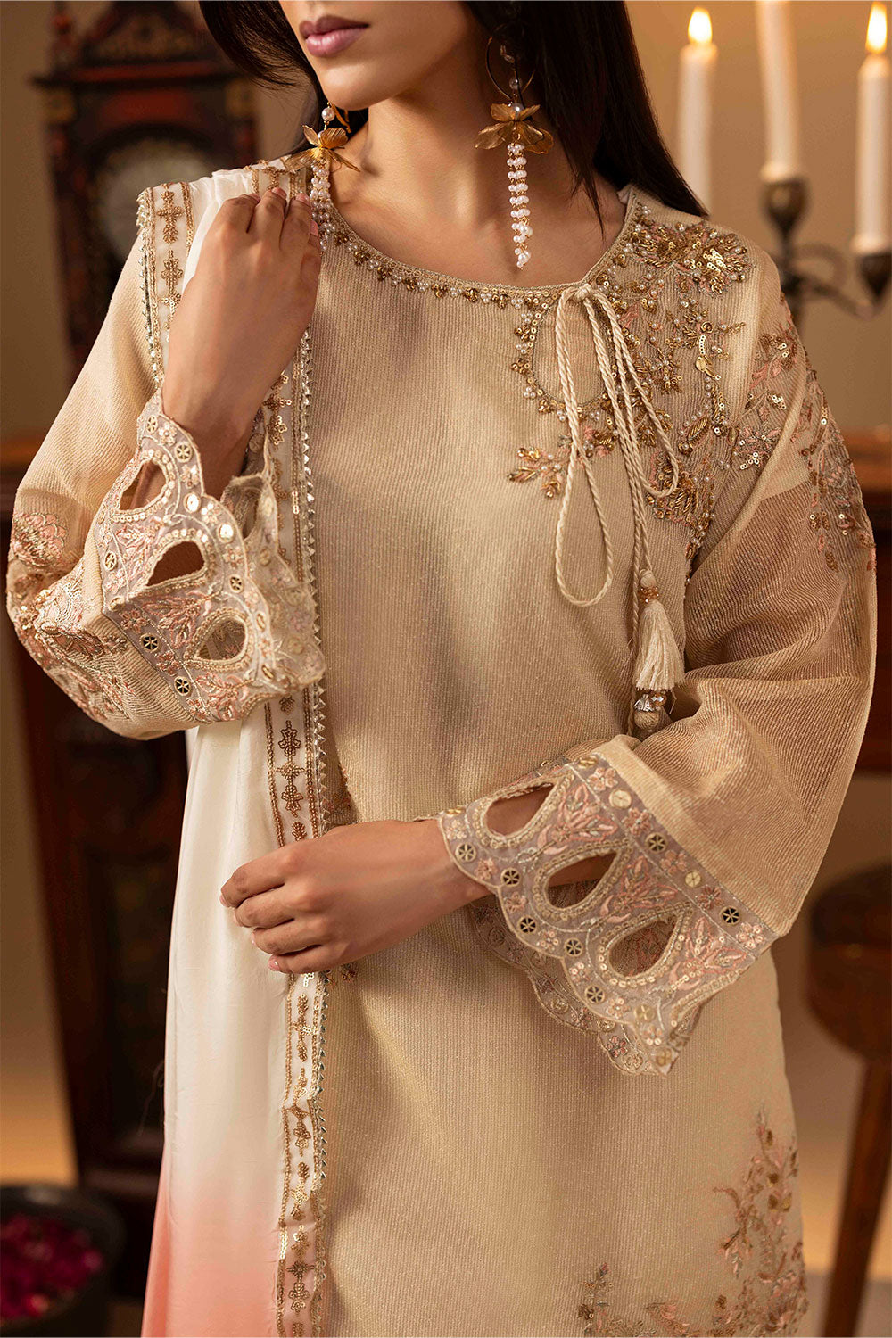 ZR-2542 | CELIA Zahra Rubab