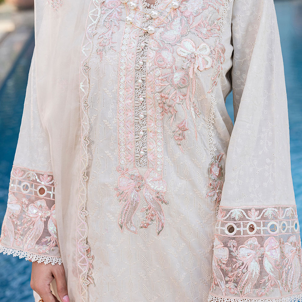 ZR-2536 | CRYSTAL Zahra Rubab
