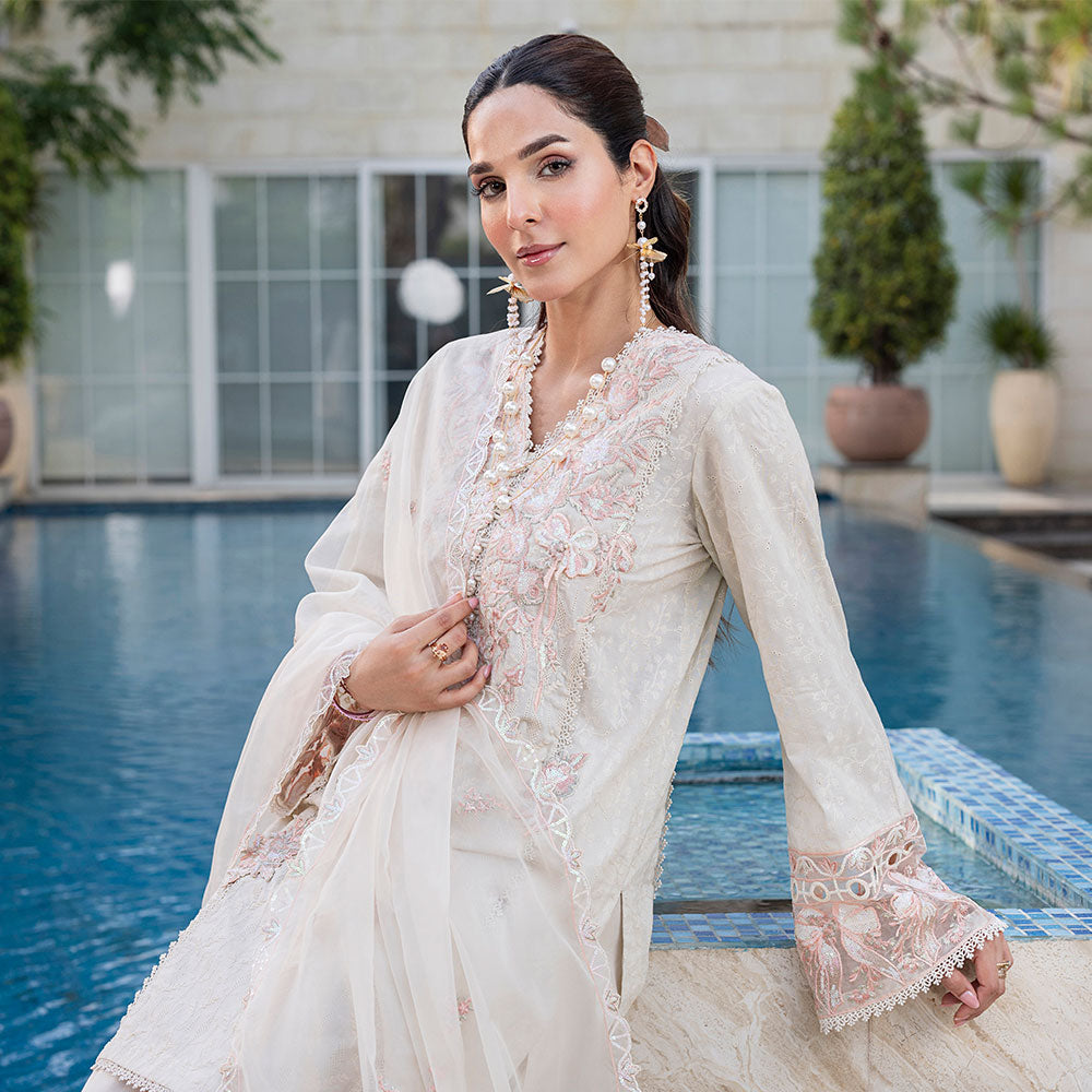 ZR-2536 | CRYSTAL Zahra Rubab