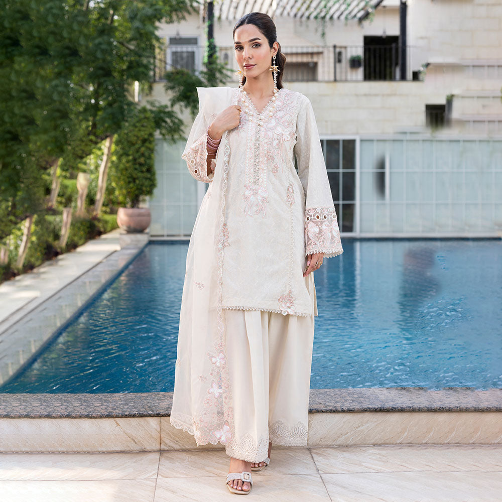 ZR-2536 | CRYSTAL Zahra Rubab