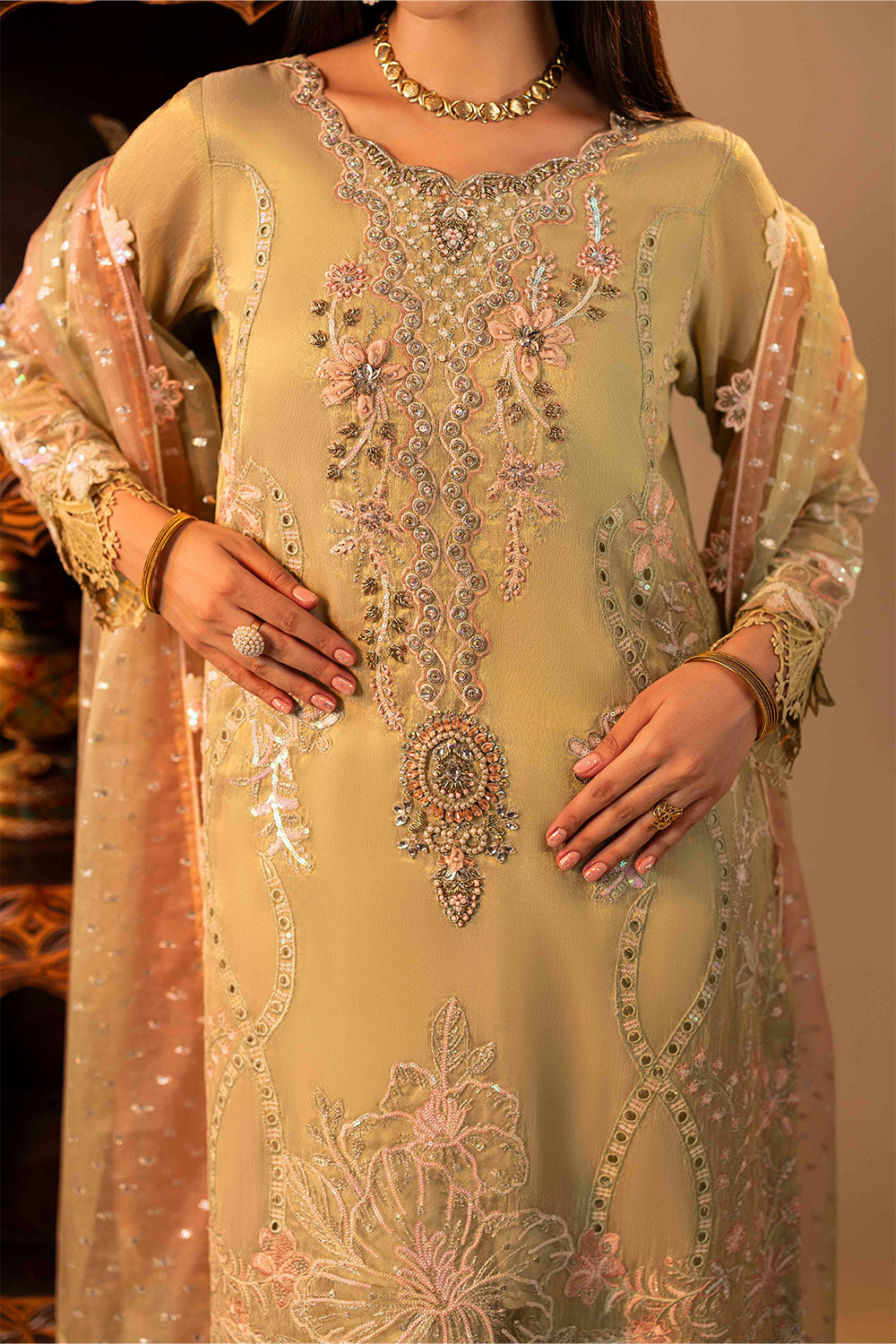 ZR-2543 | AMELIA Zahra Rubab