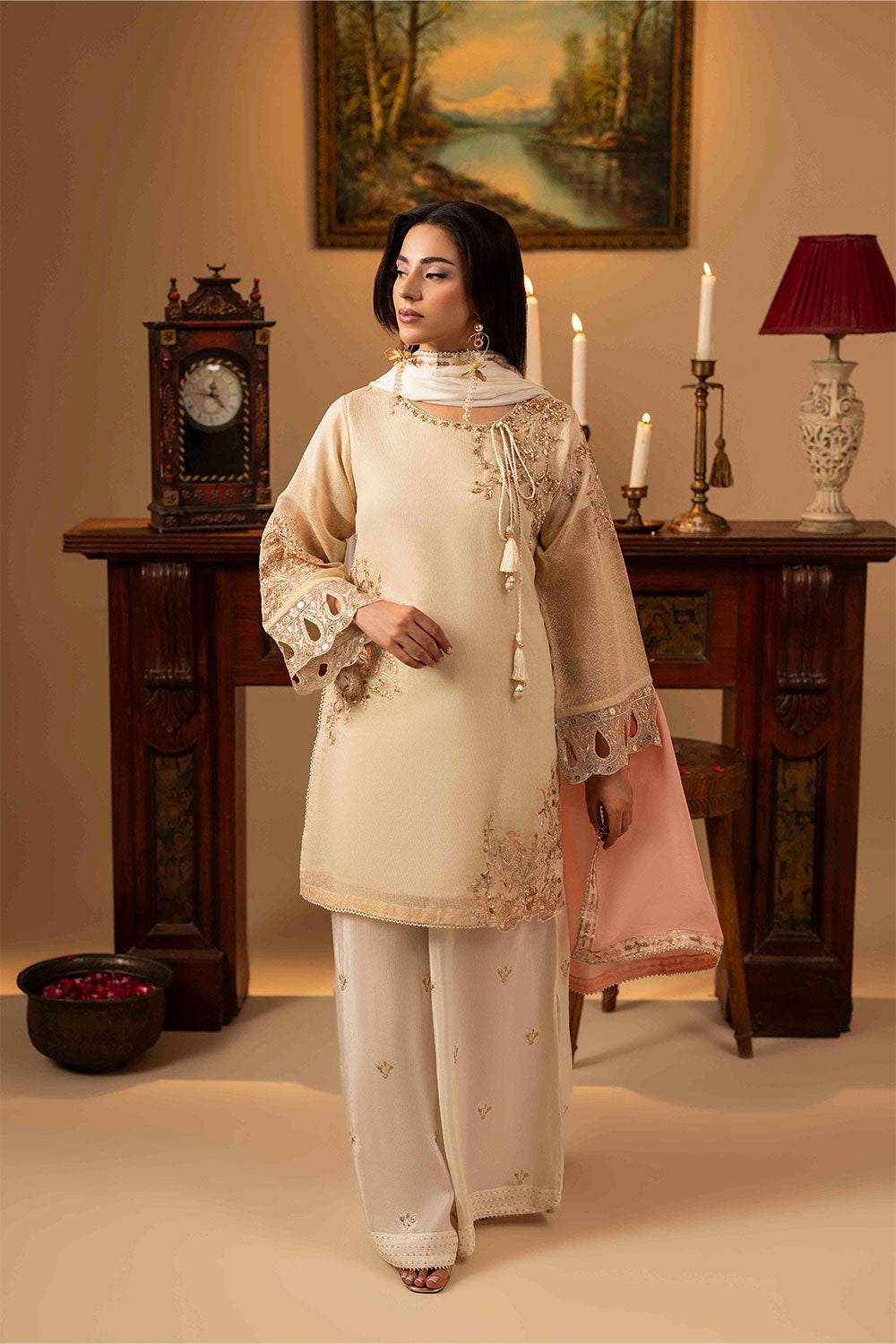 ZR-2542 | CELIA Zahra Rubab