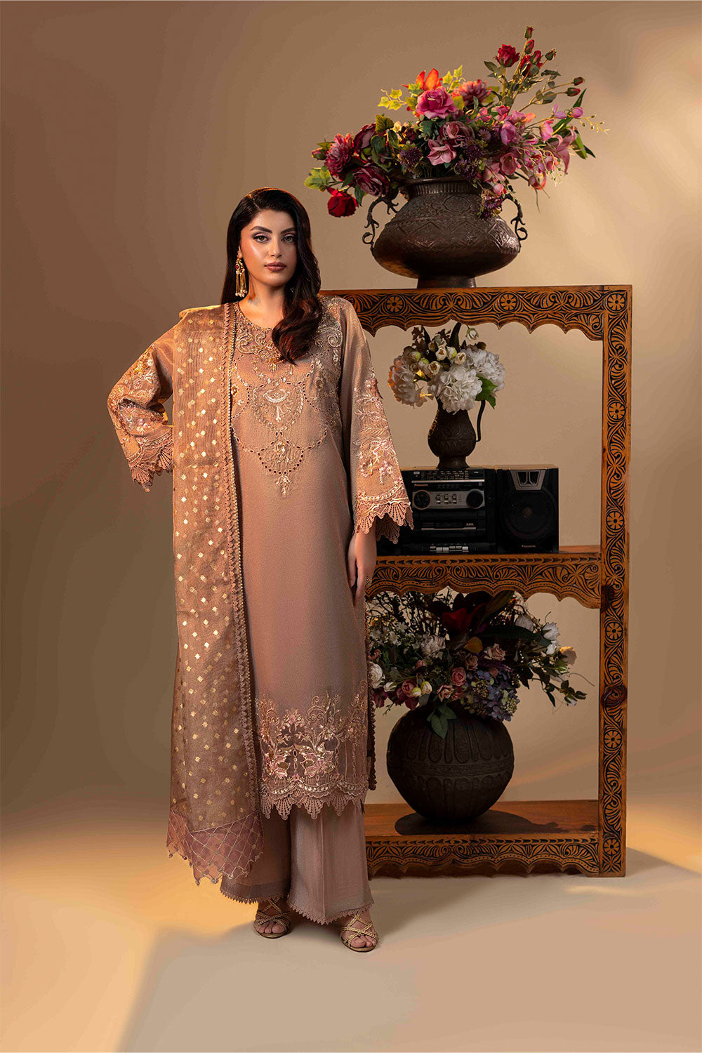 ZR-2539 | ARCHIE Zahra Rubab