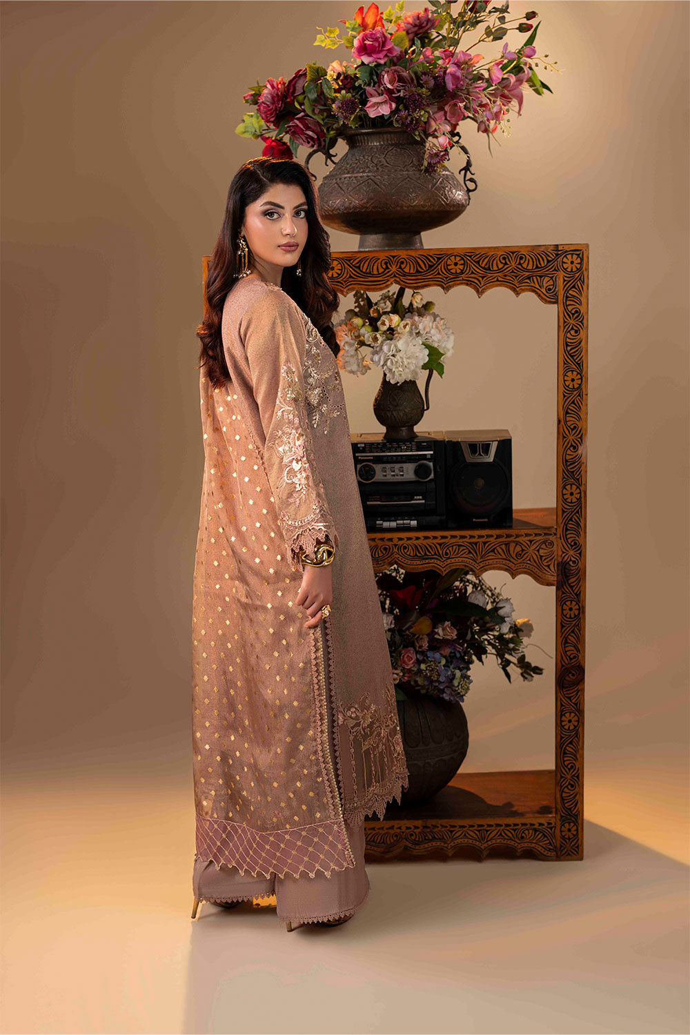 ZR-2539 | ARCHIE Zahra Rubab