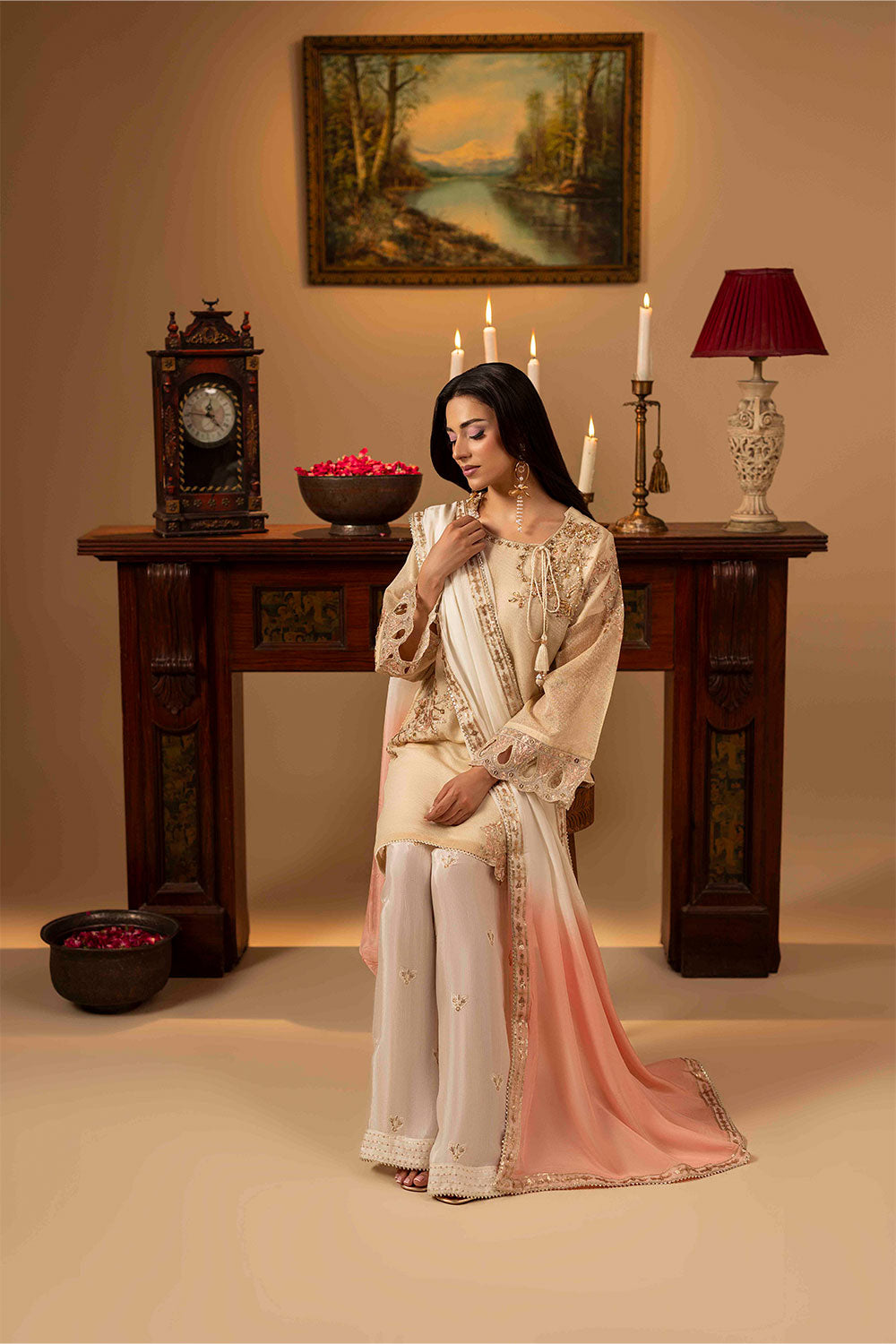 ZR-2542 | CELIA Zahra Rubab