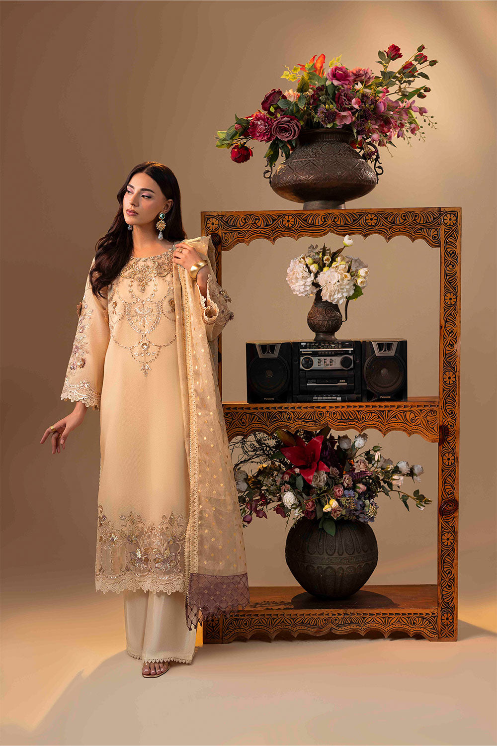 ZR-2539 | ELEANOR Zahra Rubab