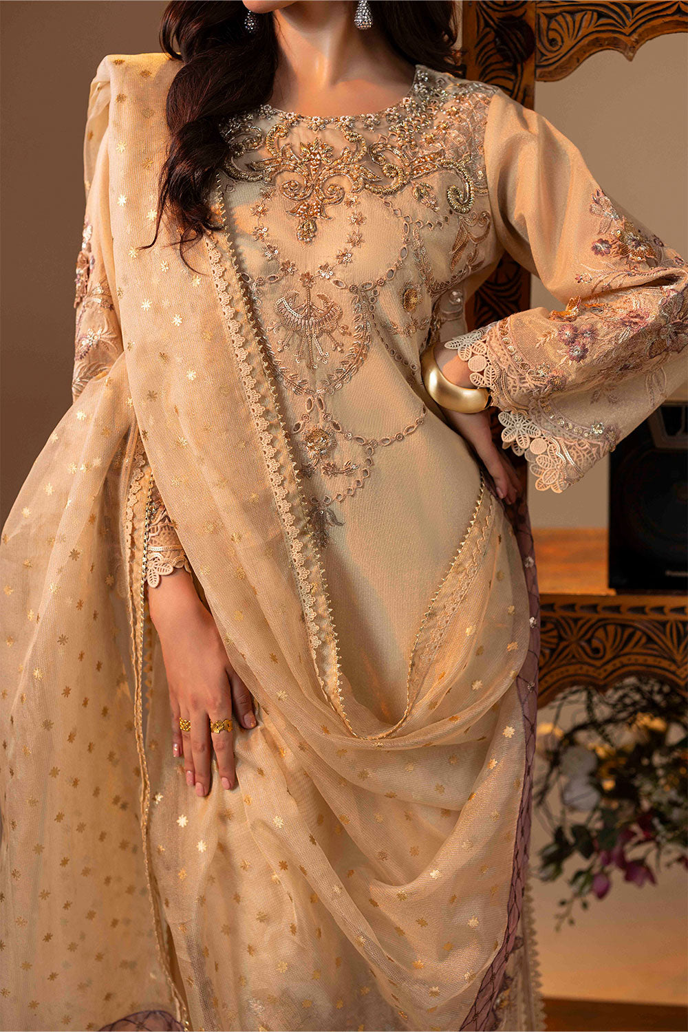 ZR-2539 | ELEANOR Zahra Rubab