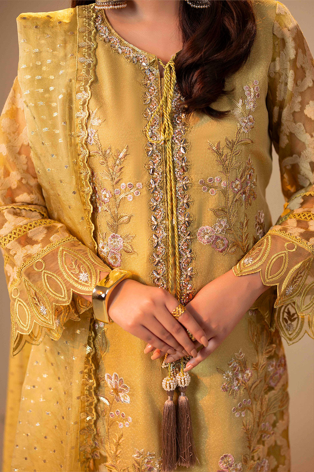 ZR-2541 | ADA Zahra Rubab