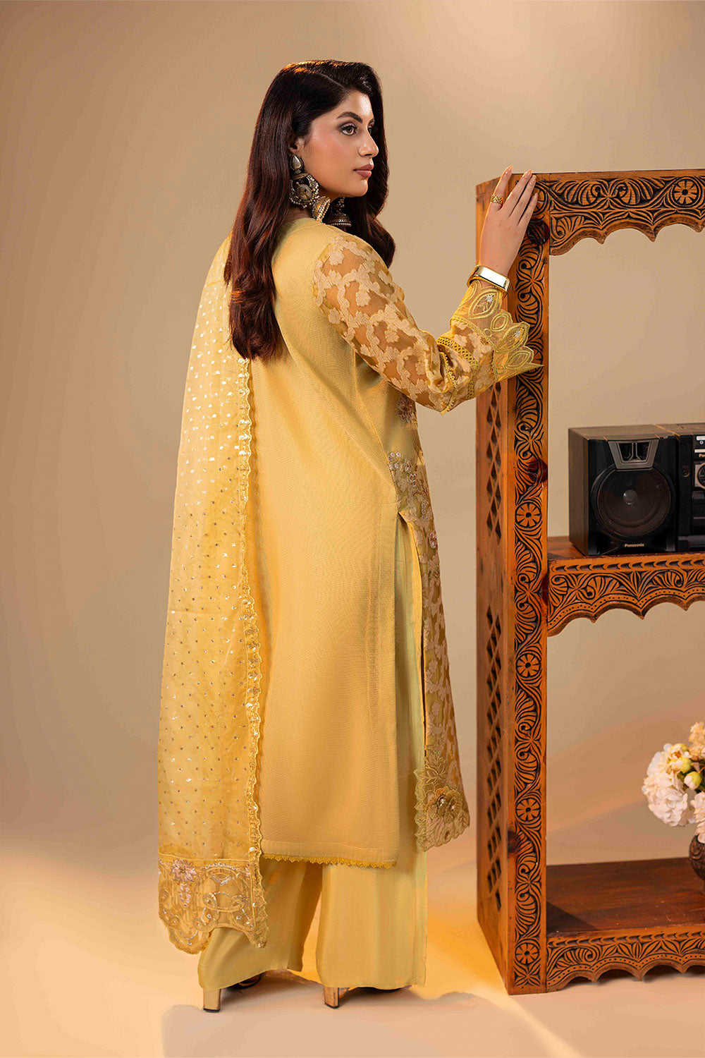 ZR-2541 | ADA Zahra Rubab