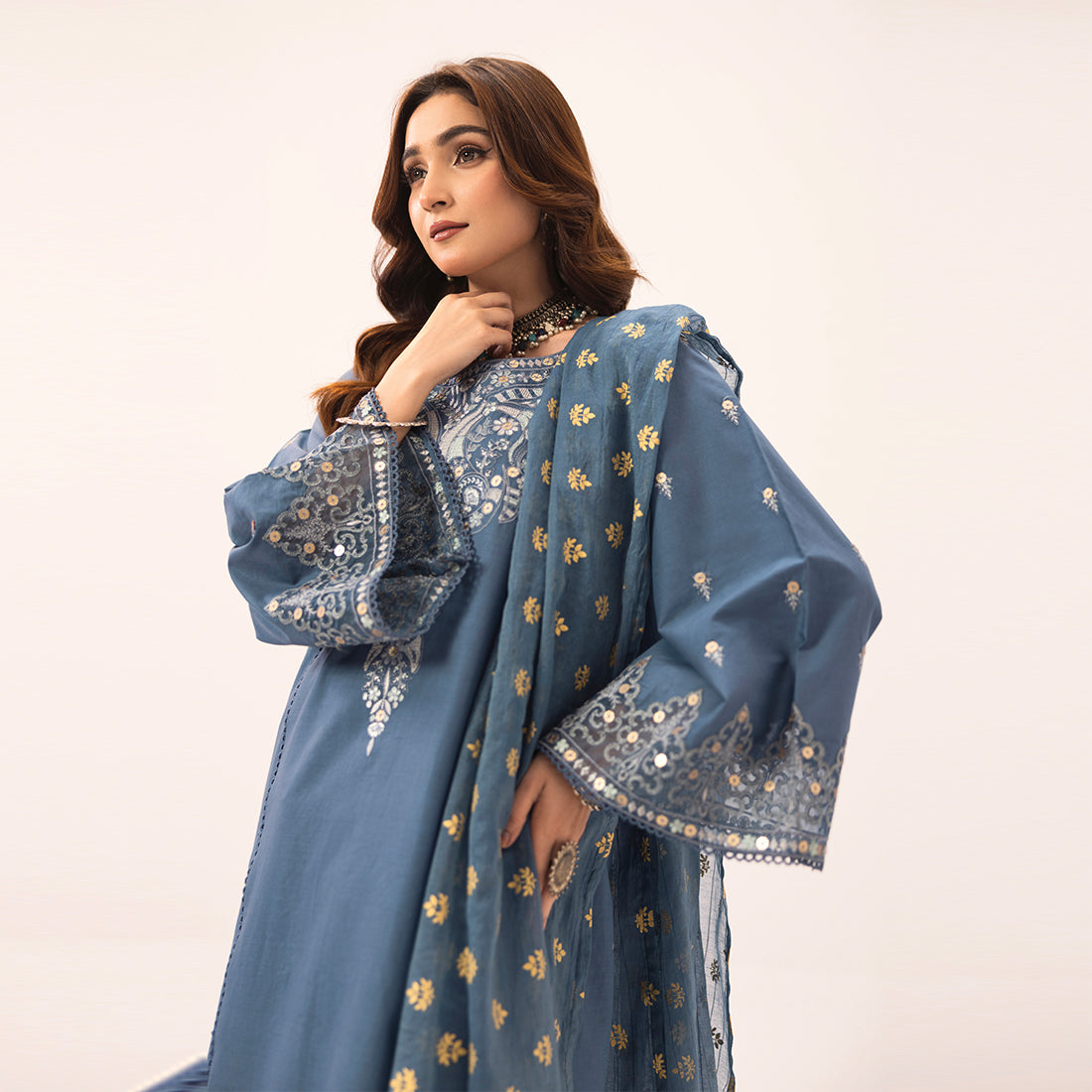 ZR-2511 | Neelam Zahra Rubab