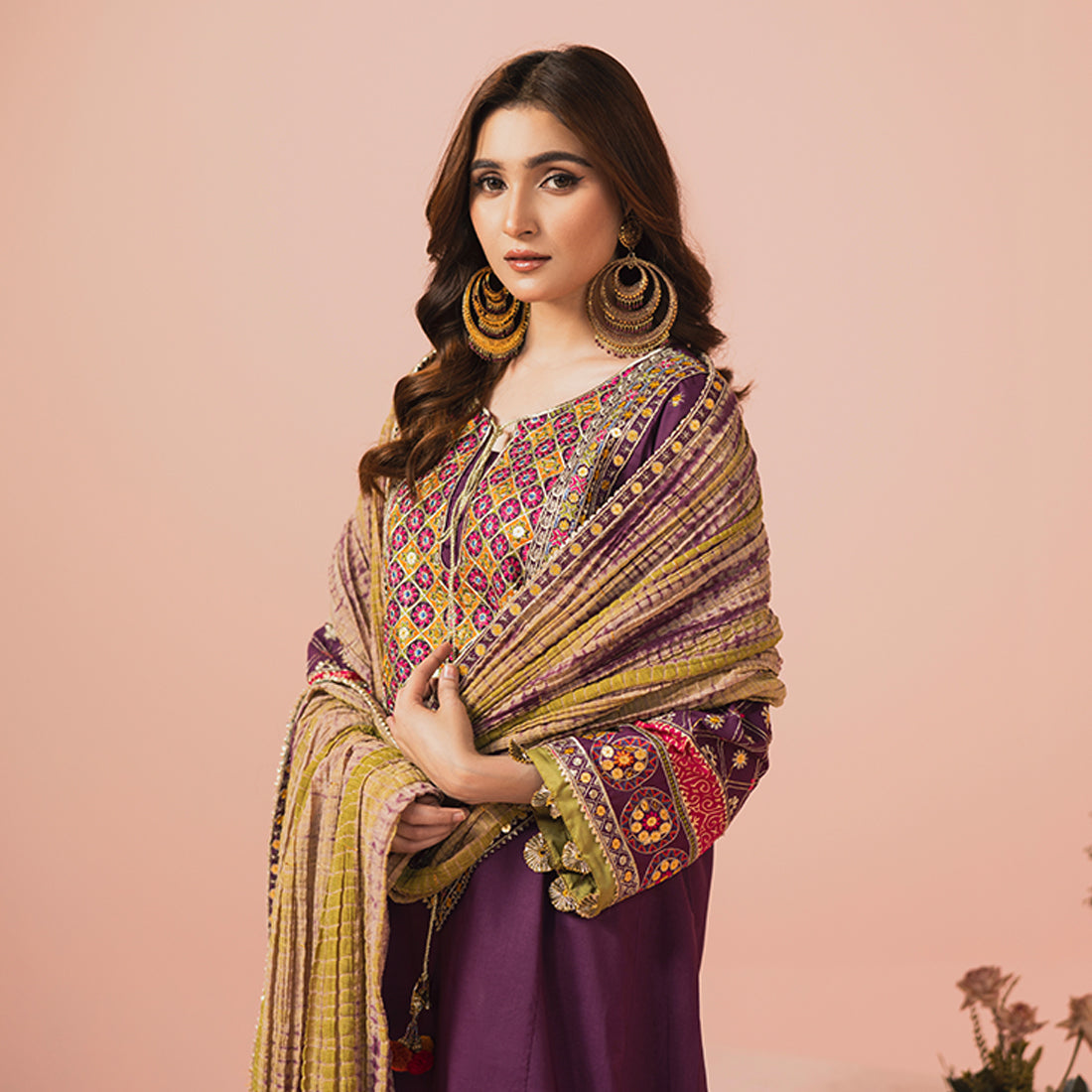 ZR-2512 | Kasni Zahra Rubab